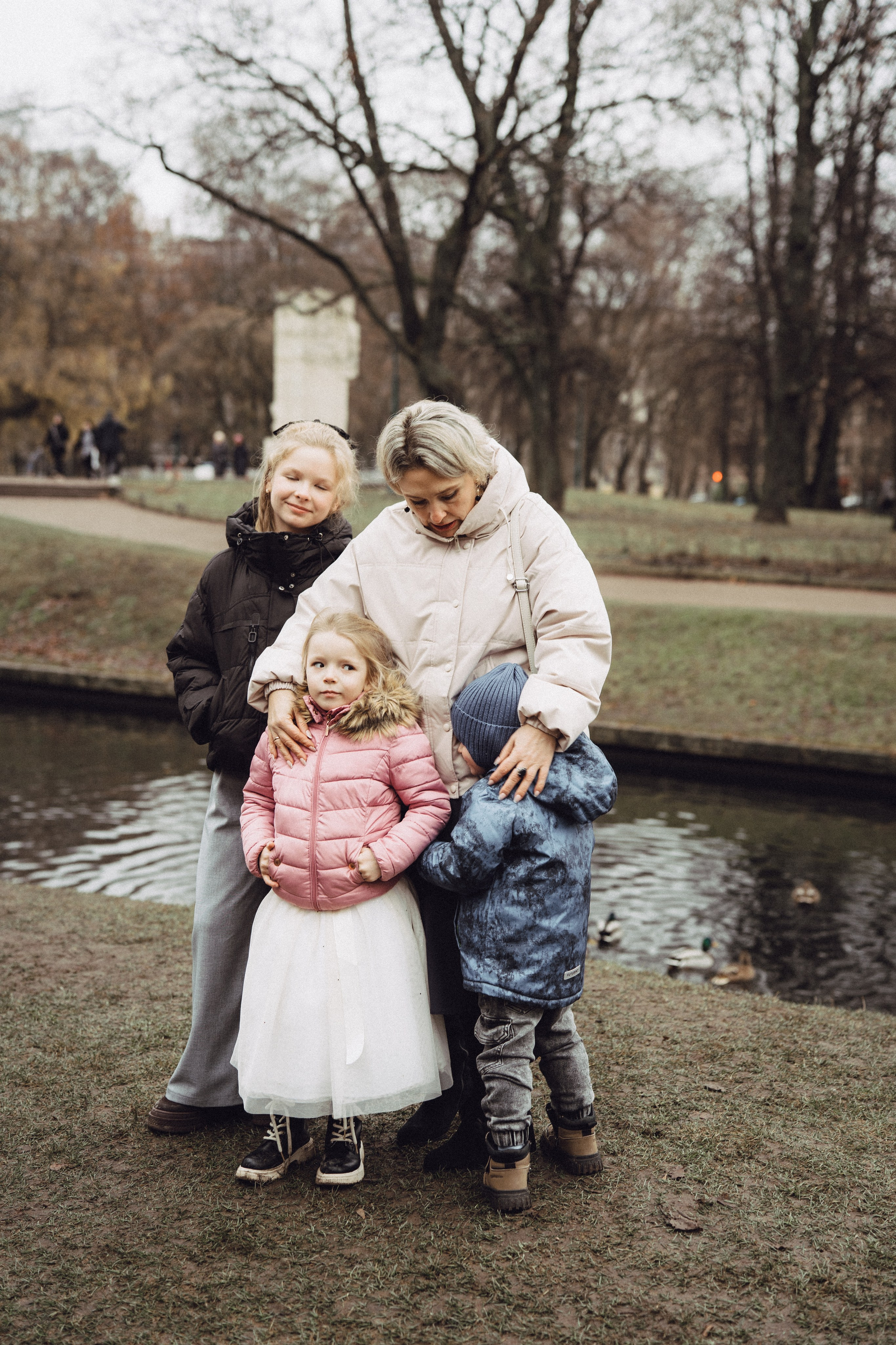 СВАДЕБНАЯ СЬЕМКА ВО ВТОРОМ ДВОРЦЕ С ГОСТЯМИ И ПРОГУЛКА В ТАВРИЧЕСКОМ САДУ. Профессиональный фотограф, Санкт-Петербург — Виктория Богомолова
