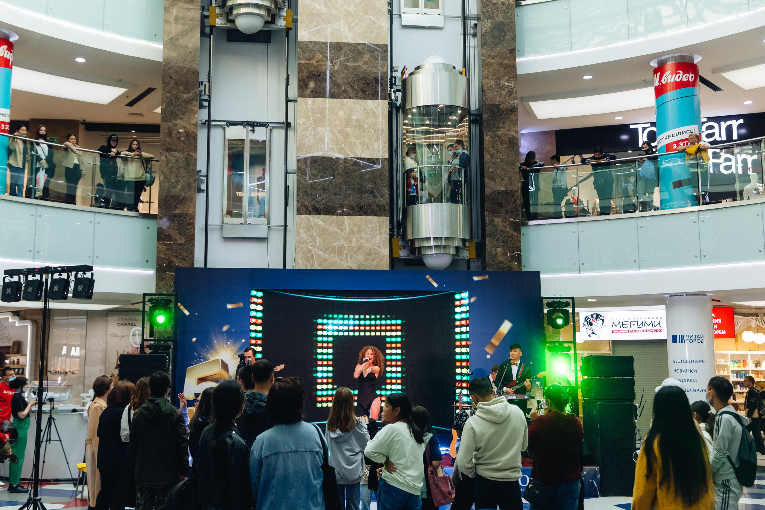 5 лет ТЦ Форум. Свадебный и семейный фотограф в Улан-Удэ