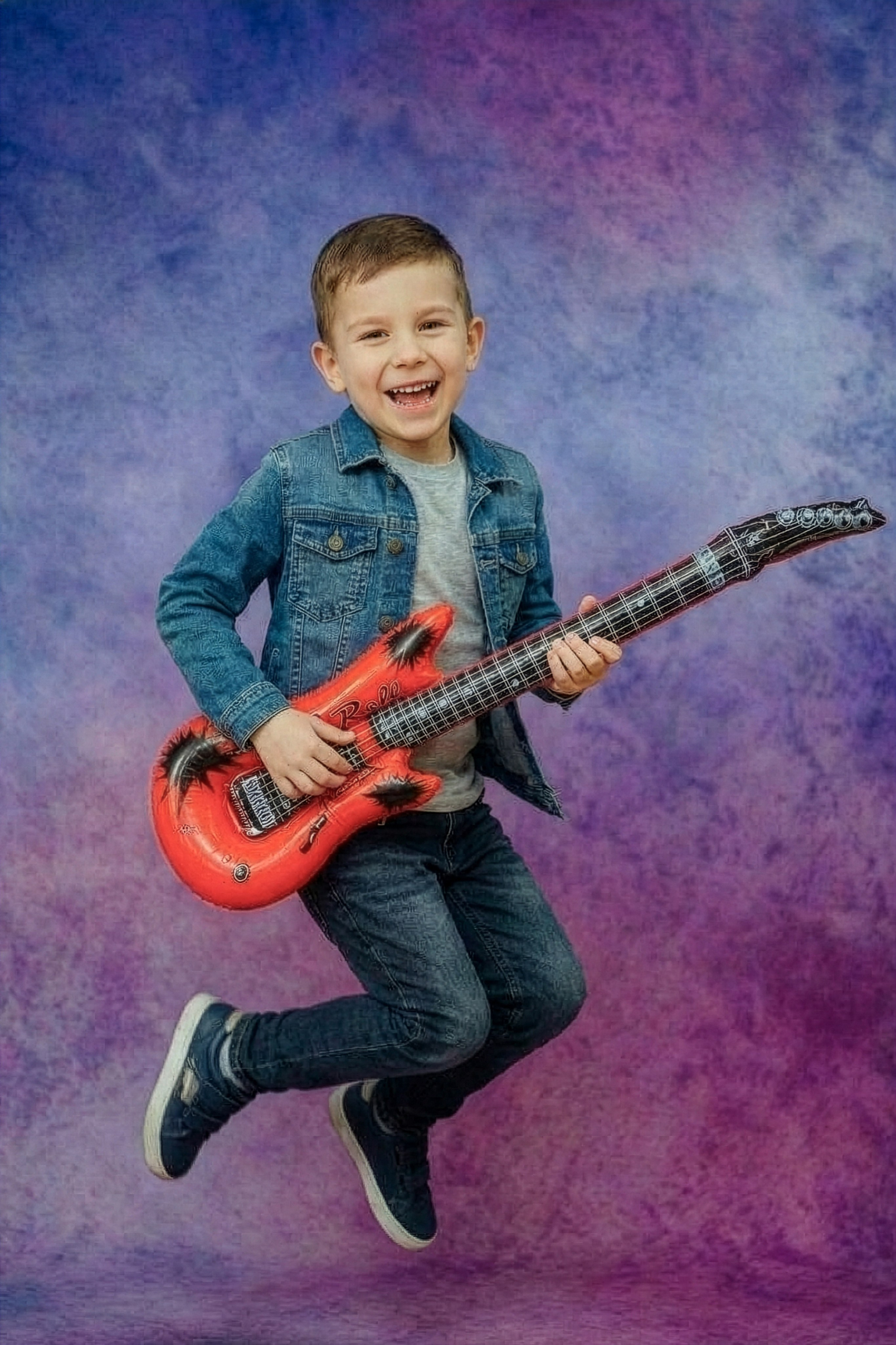 Выпускные альбомы с оживающими фотографиями. Фотограф и видеограф Москва. Свадебный фотограф, видеограф. Выпускные альбомы. Оживающие альбомы