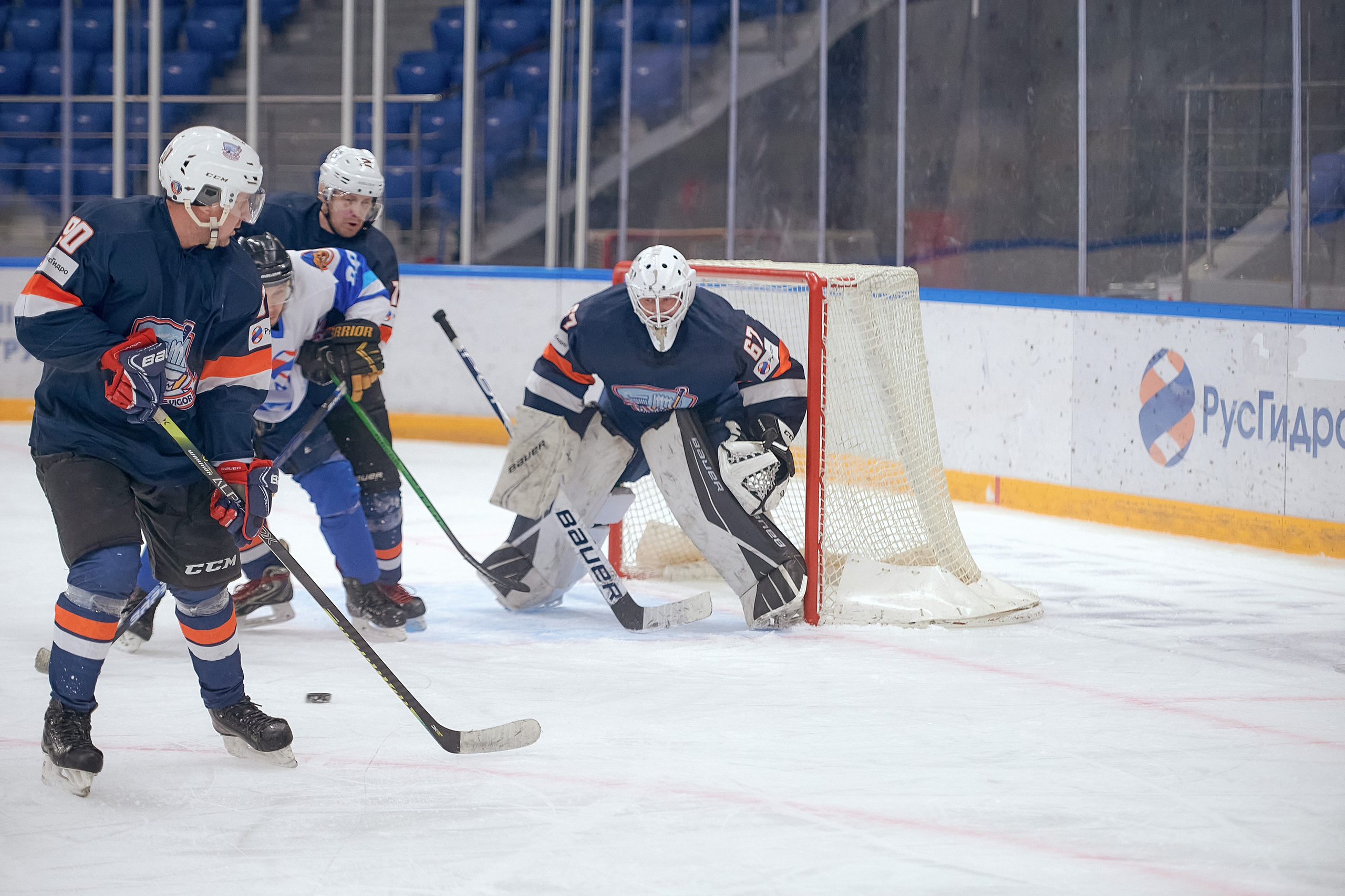 Портфолио репортажной фотосъёмки: Кристалл арена — Хоккей — РусГидро. Фотограф Яковлев Роман — Красноярск