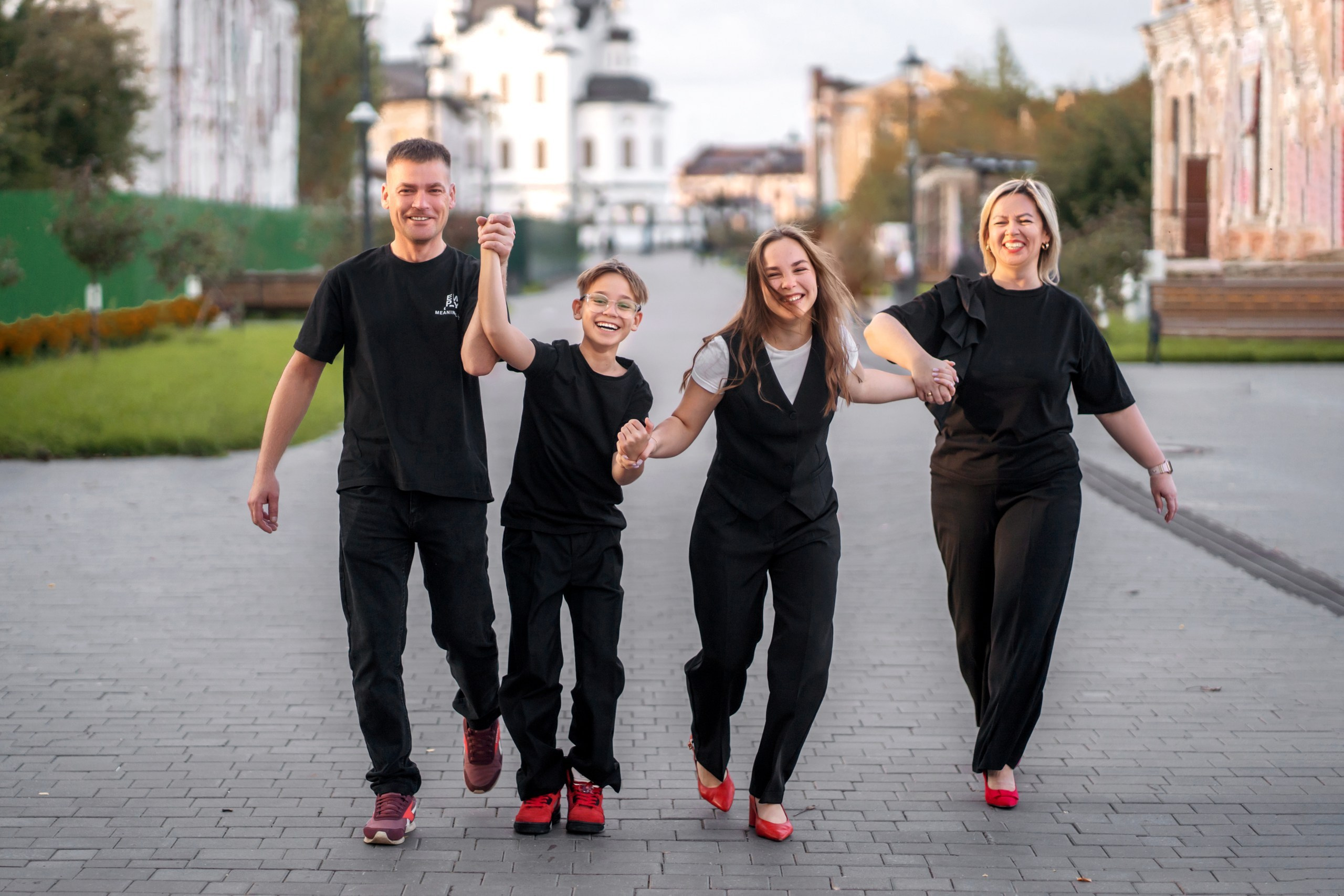 Семейная съемка г. Тобольск. Мила Посвит Фотограф новорожденных в Тобольске