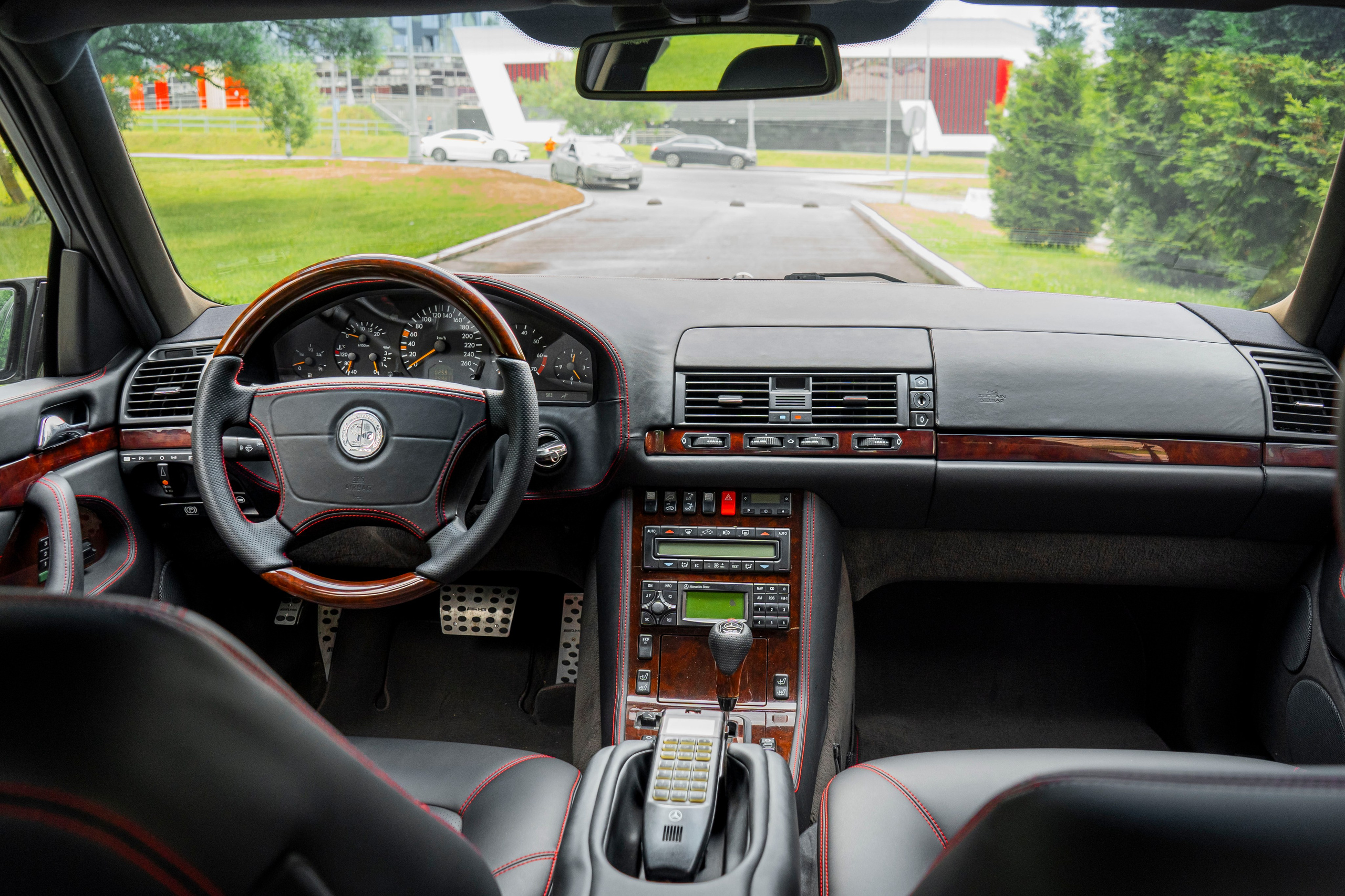 Mercedes W140. Автомобильный фотограф Ногинск Денис Городок