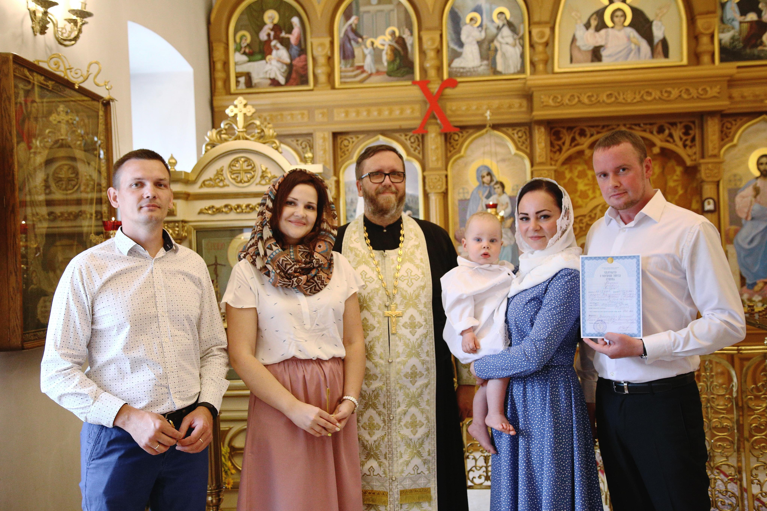 Таинство Крещения. Профессиональный фотограф в Подольске Елена Локтионова