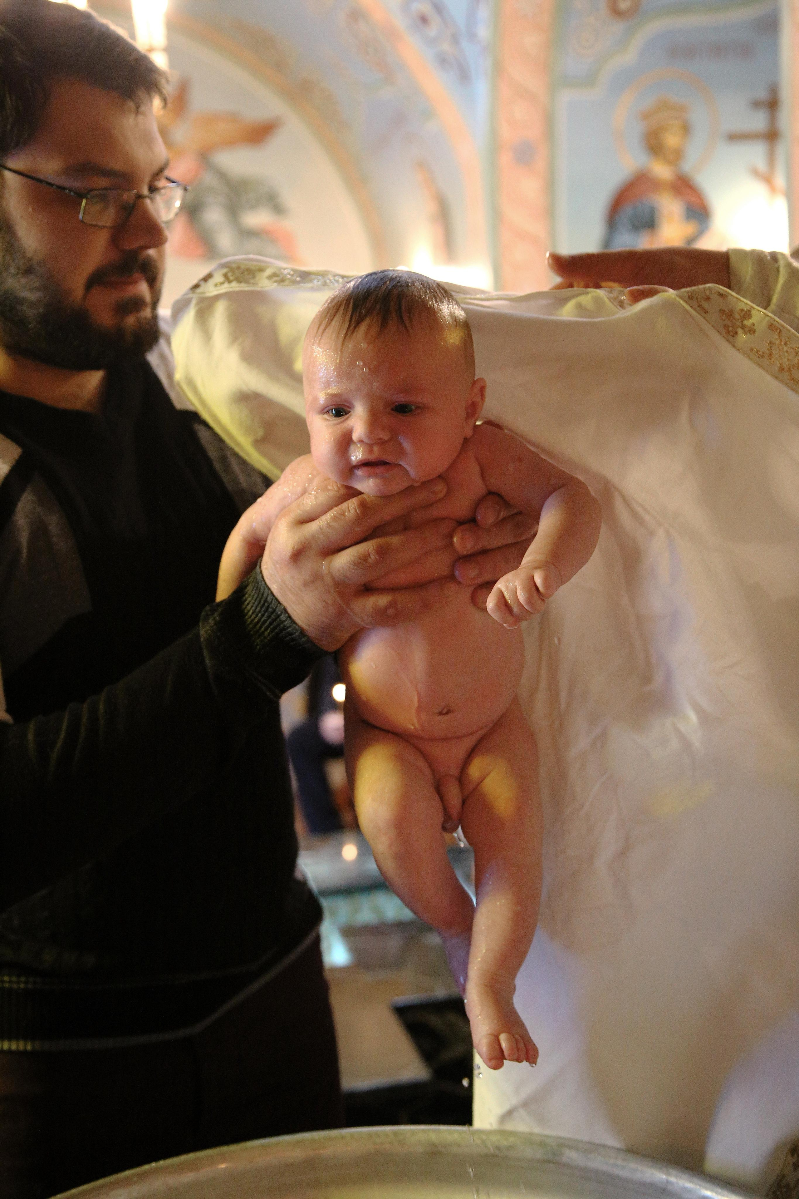 Таинство Крещения. Профессиональный фотограф в Подольске Елена Локтионова