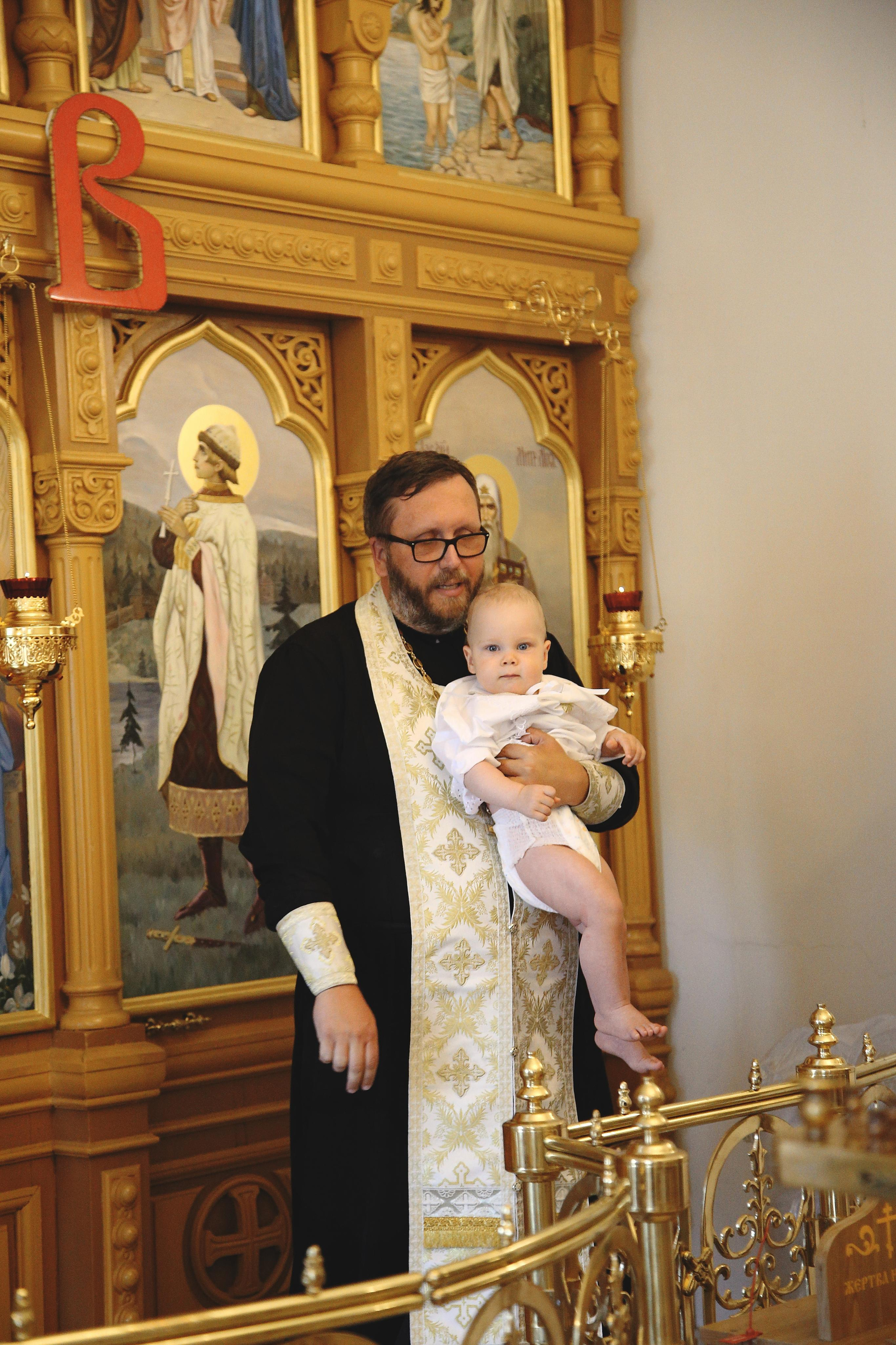 Таинство Крещения. Профессиональный фотограф в Подольске Елена Локтионова