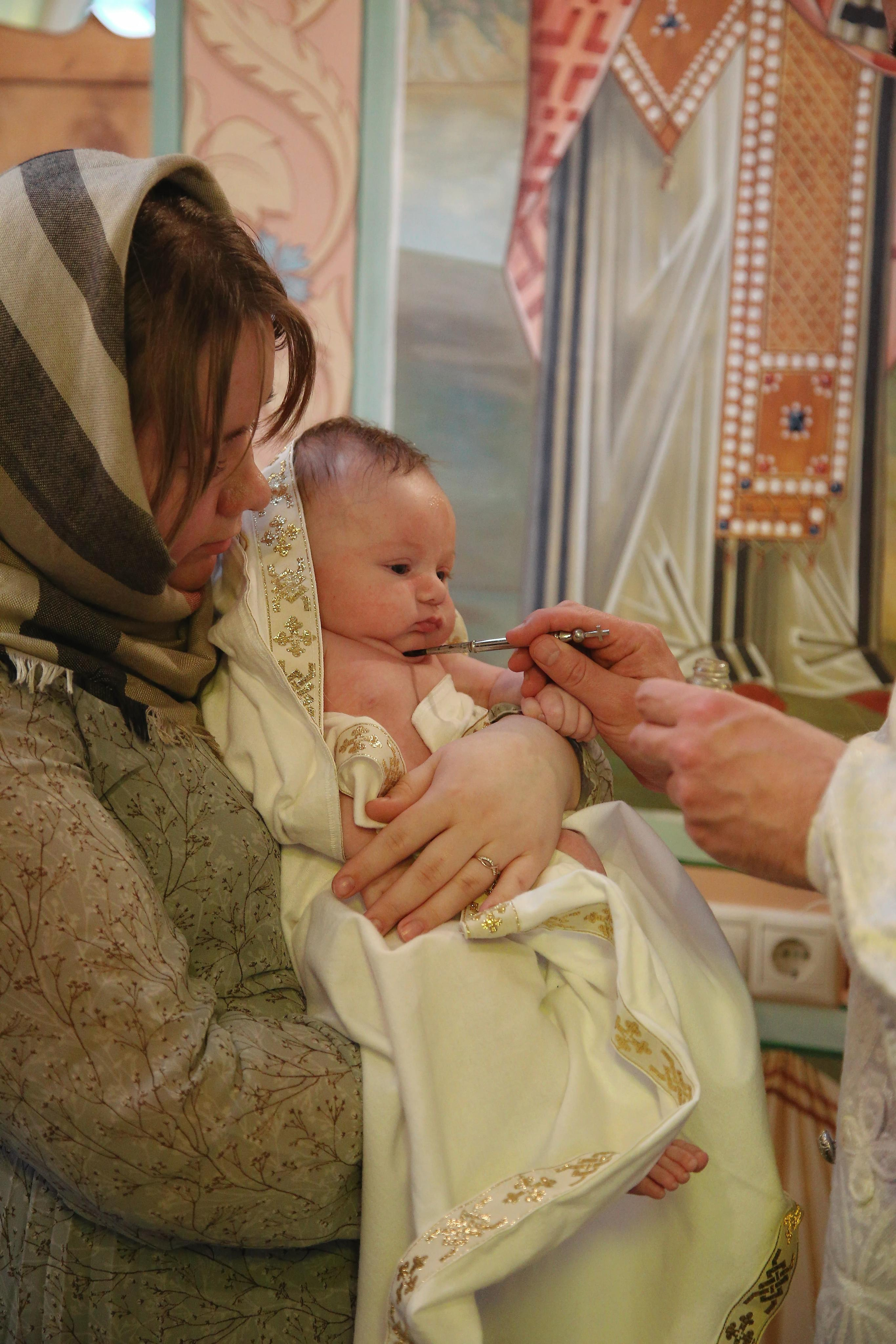 Таинство Крещения. Профессиональный фотограф в Подольске Елена Локтионова