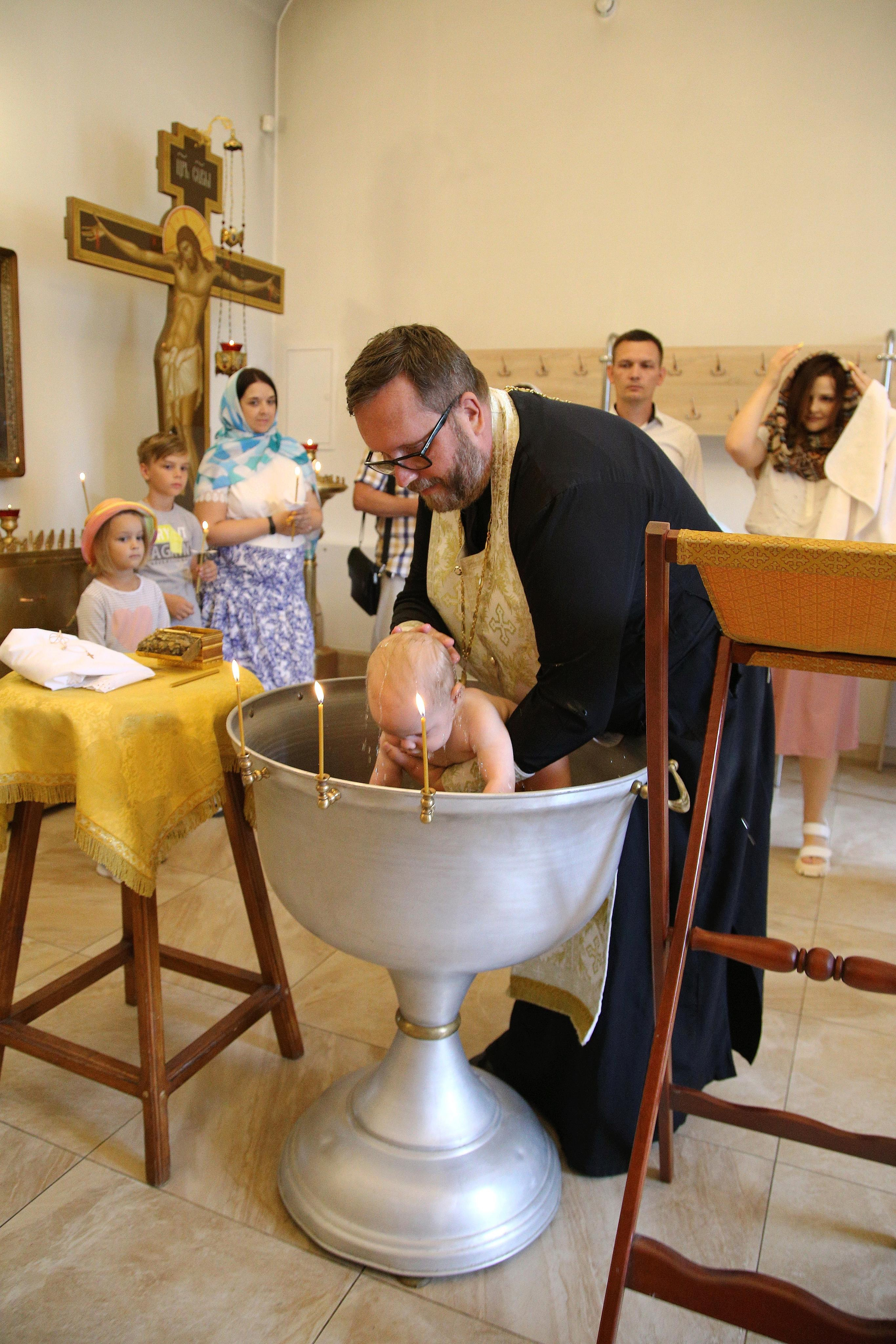Таинство Крещения. Профессиональный фотограф в Подольске Елена Локтионова