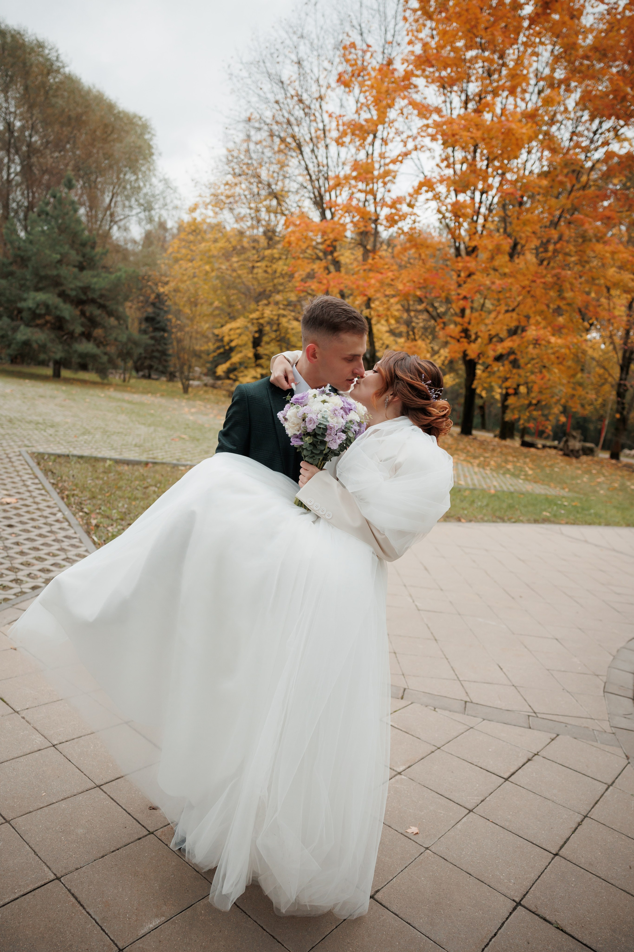 Константин и Дарья, ЗАГС ВДНХ, отель Soluxe, ресторан «Антик». Свадебный и репортажный фотограф (Москва, Королев и другие)