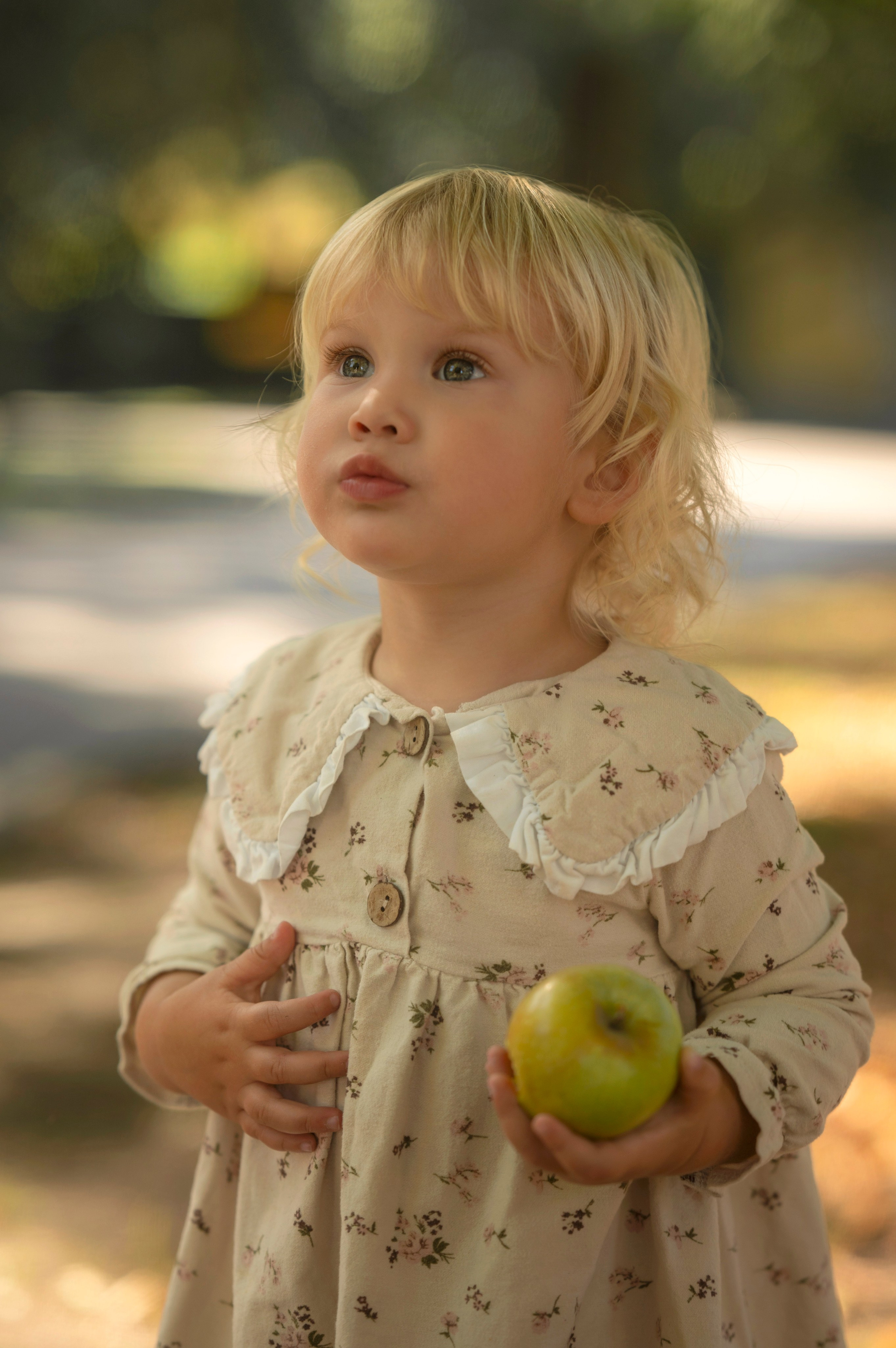 Прогулка с Полиной. Детский и семейный фотограф