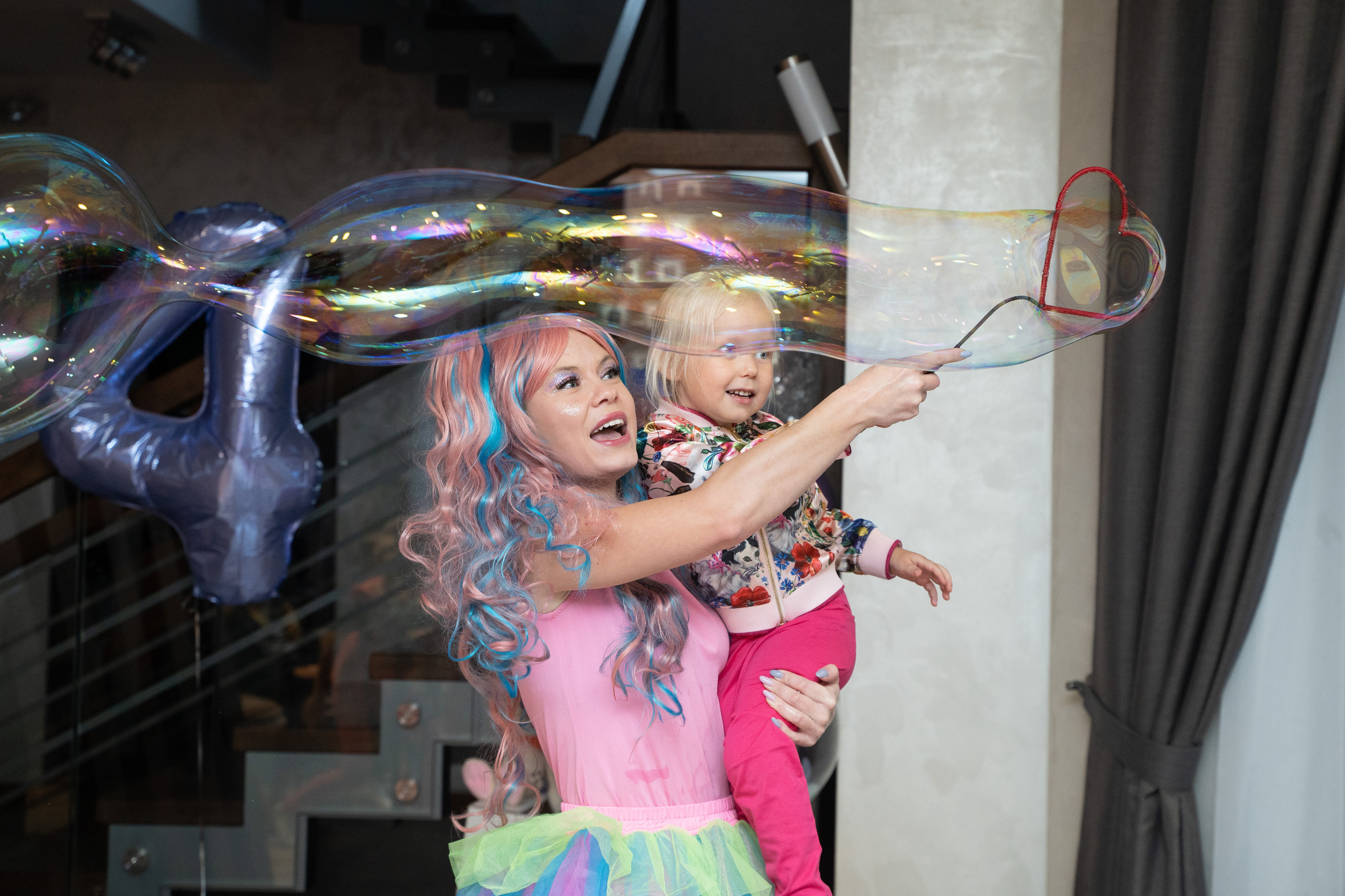 Осторожно, много мыльных пузырей!. Свадебный и семейный фотограф в Екатеринбурге Юлия Юшкова