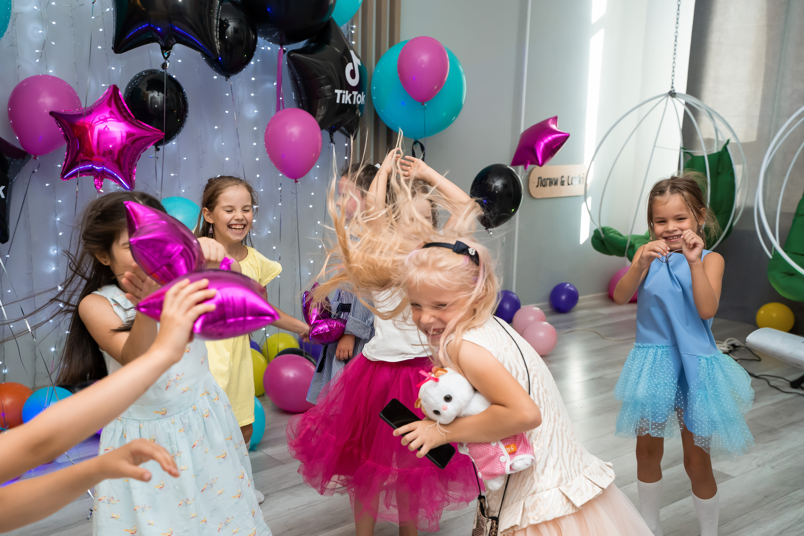 Тик Ток. Свадебный и семейный фотограф в Екатеринбурге Юлия Юшкова