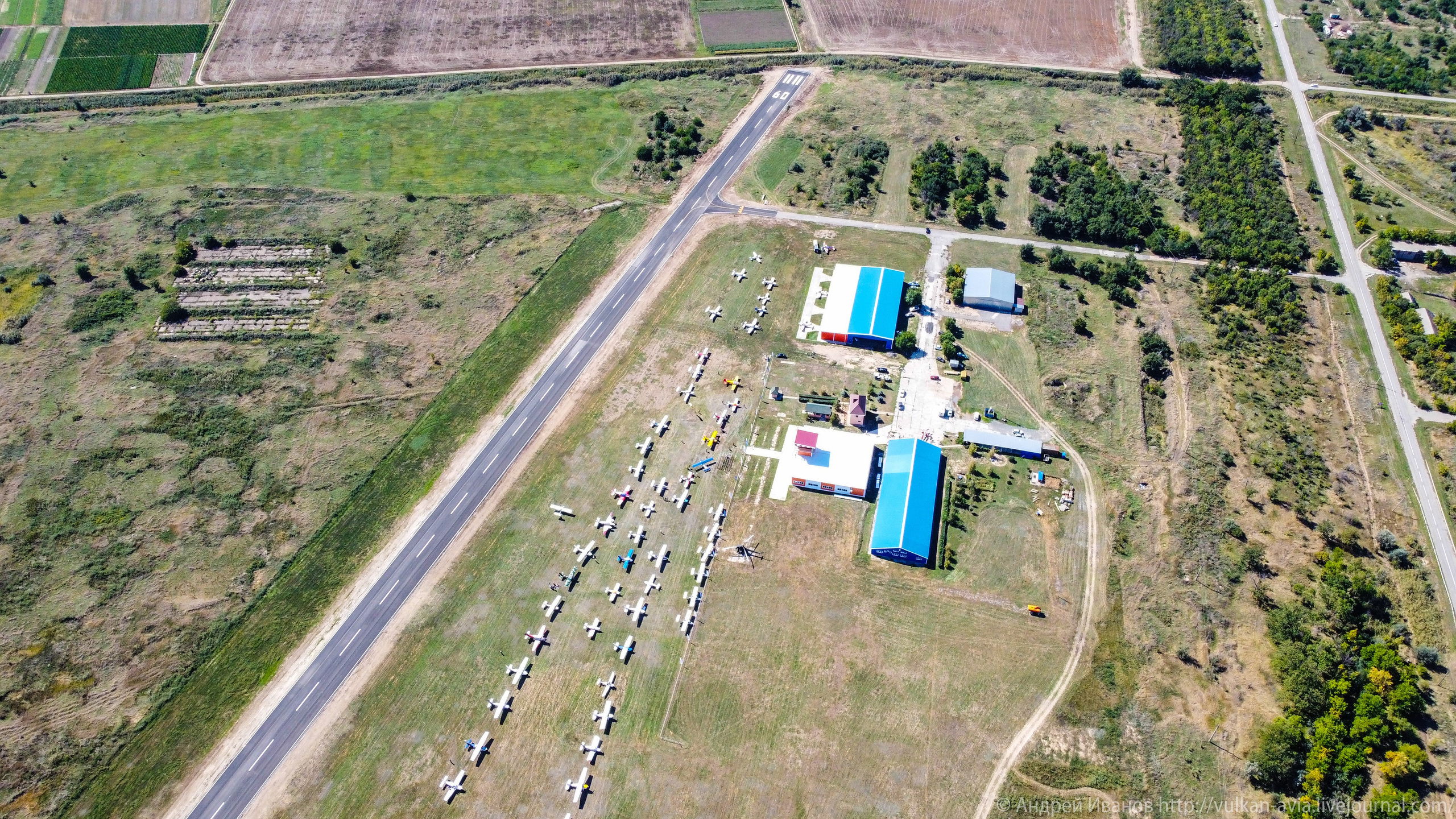 Волгодонск аэр. Потапов слёт «Небо для всех» (2021 г.). Фотоальбом показывающий увлекательный мир авиации и мир медведей Андрея Иванова
