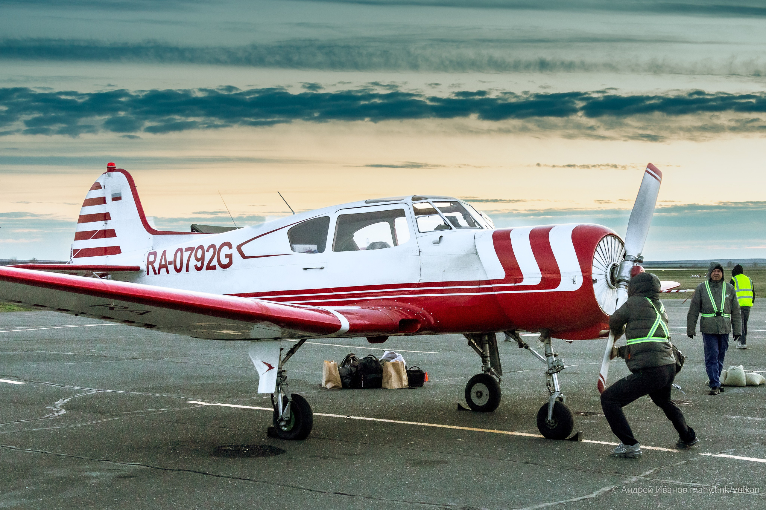 Перелёт на Байконур в 2026 г на самолётах АОН. Фотоальбом показывающий увлекательный мир авиации и мир медведей Андрея Иванова