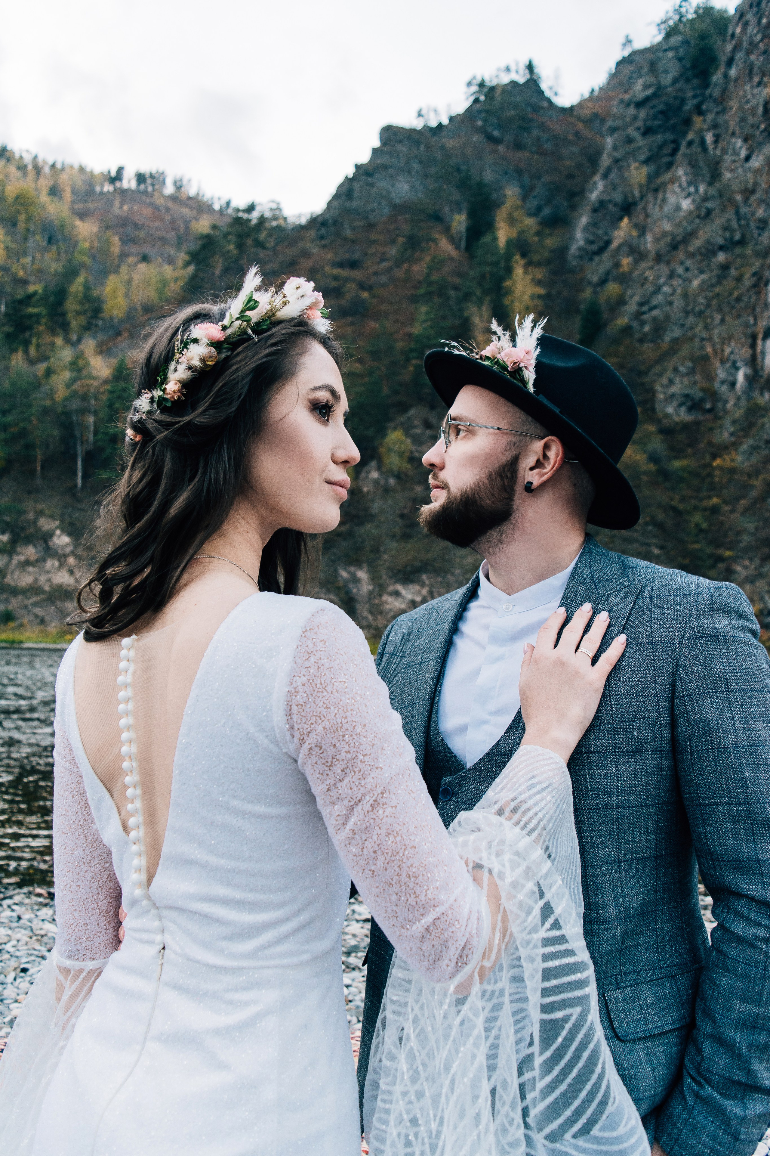 Артем и Элла. Тамара Власова