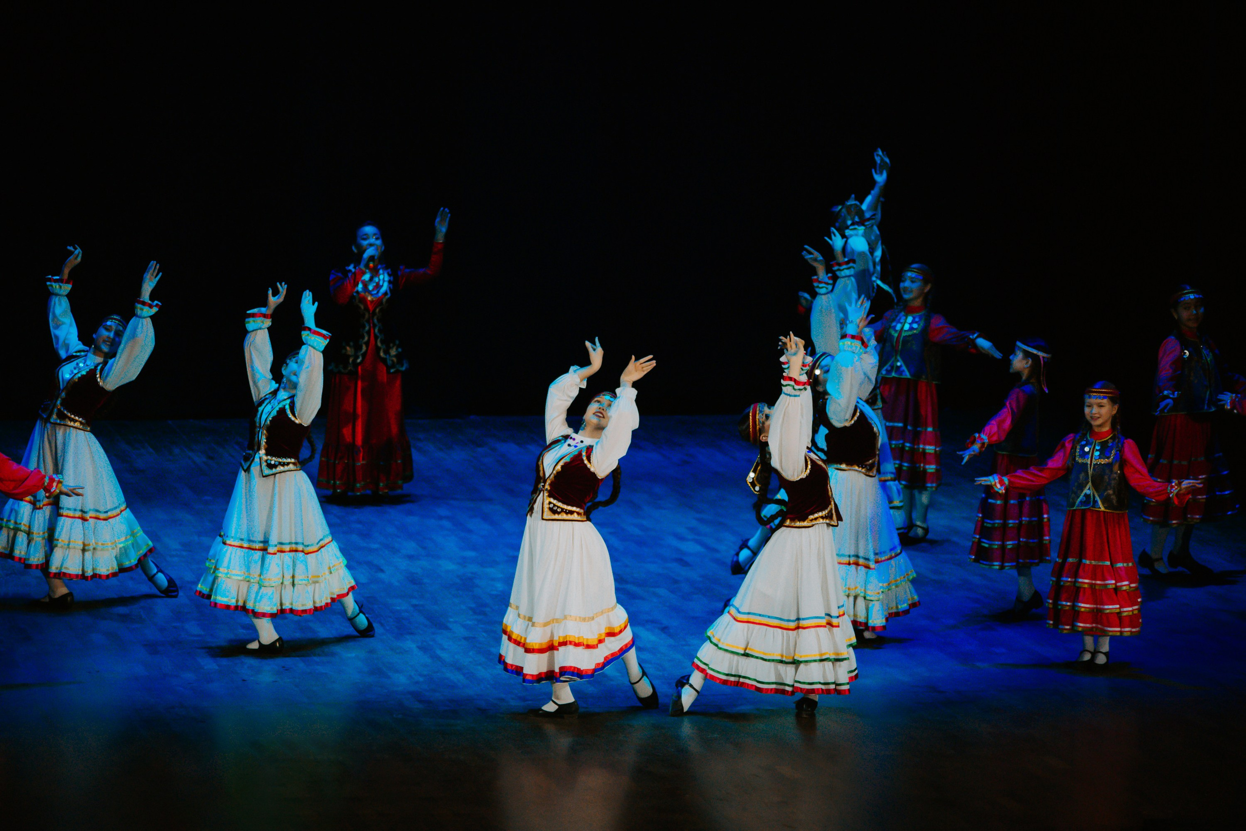 «Уральский сувенир». Концерт танцевальной студии. Фотограф в Челябинске Ополихина Анна