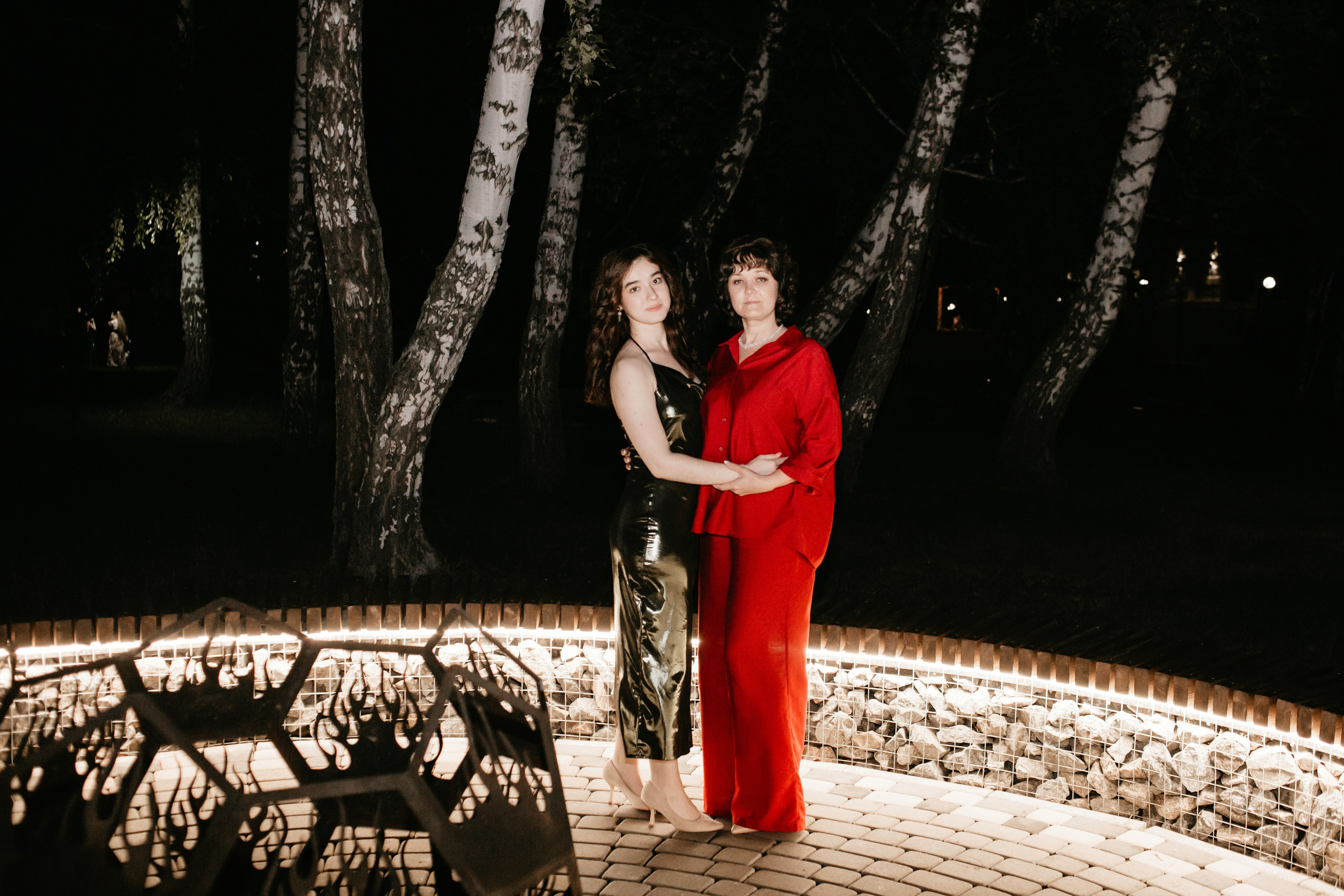 Выпускной 2025 (41 школа) 11 класс. Фотограф в Челябинске Ополихина Анна