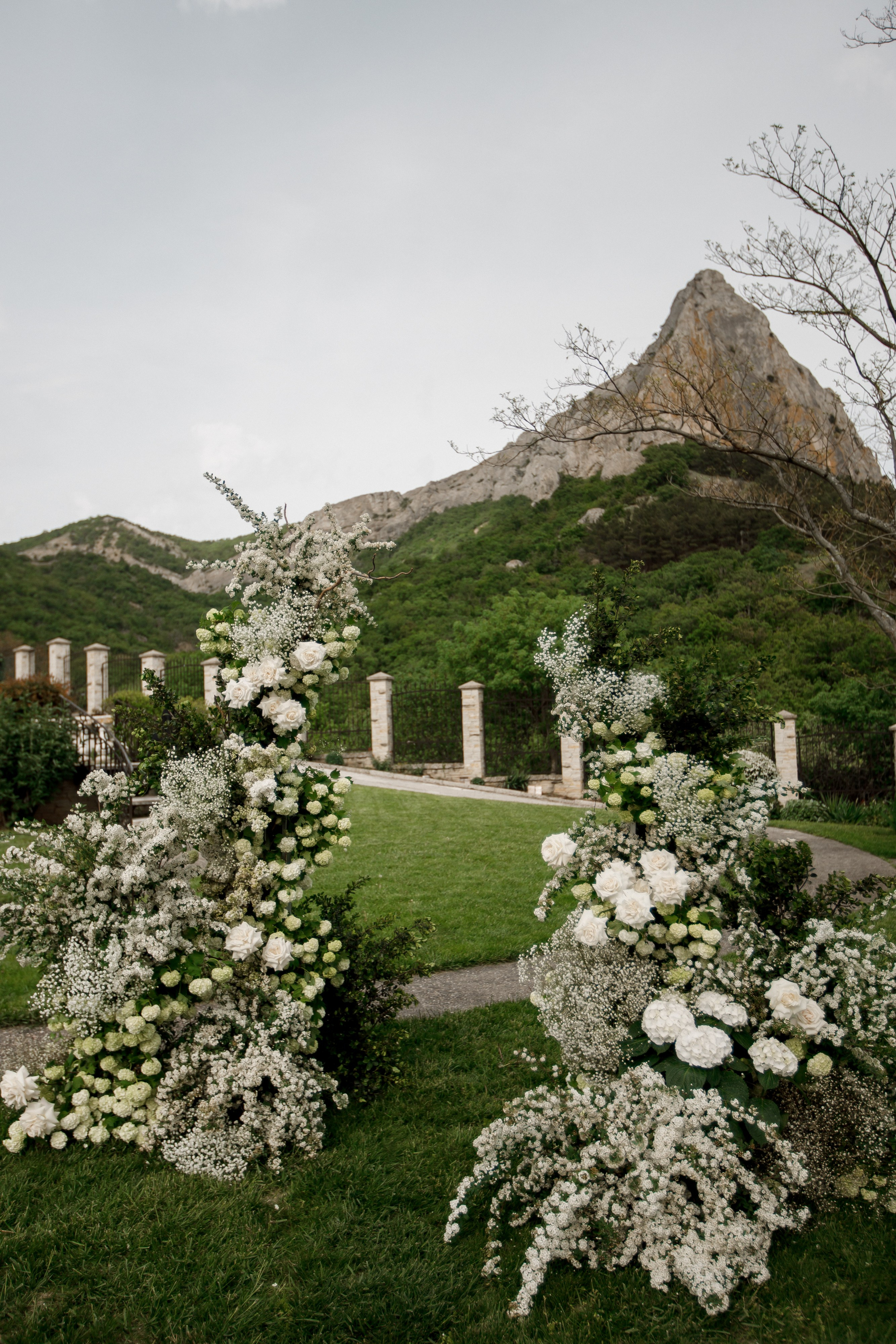 Денис и Алина. Белый замок. Фотограф Анна Лейман. Севастополь
