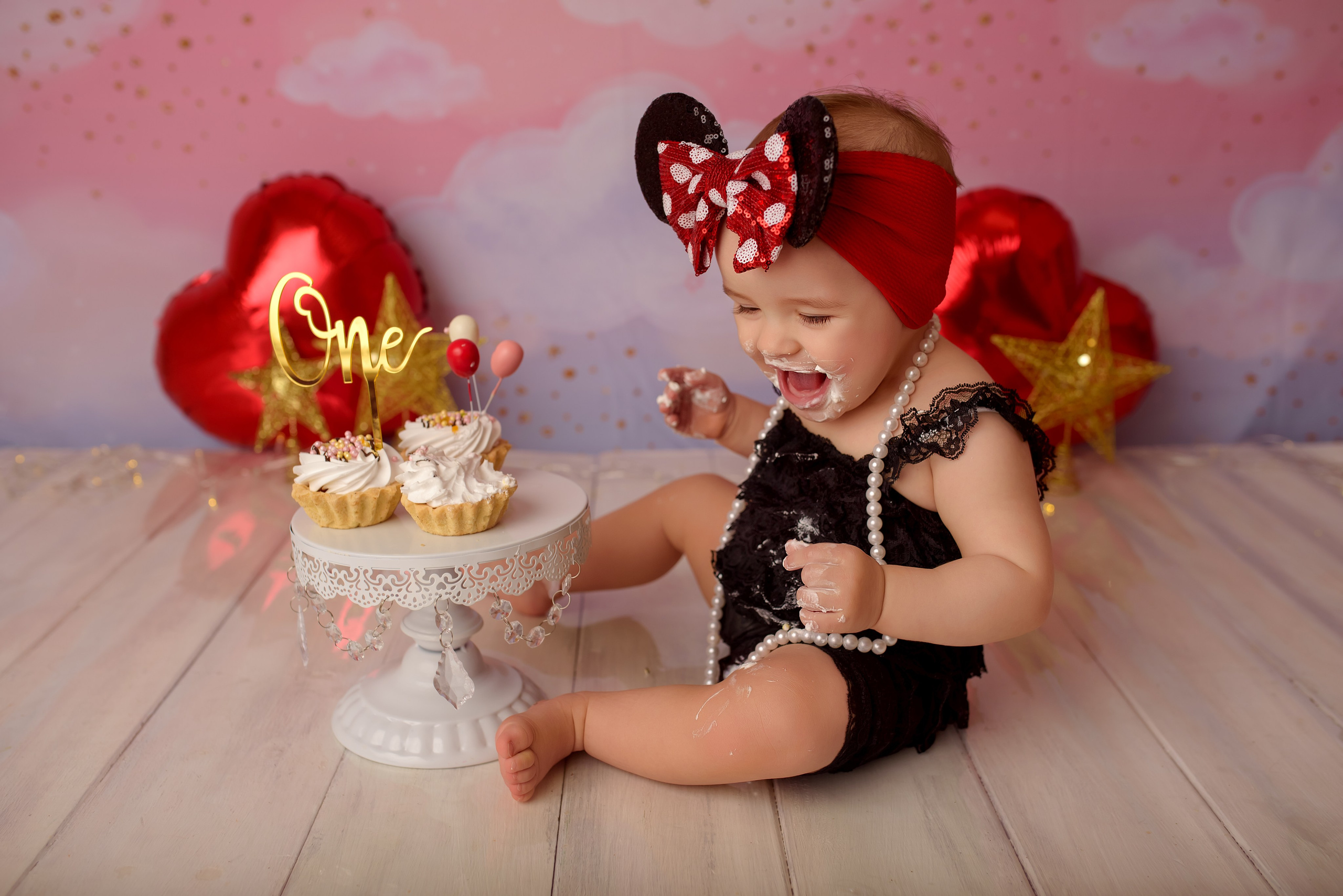 Крушение тортика. Фотограф беременности и новорожденных в Рязани