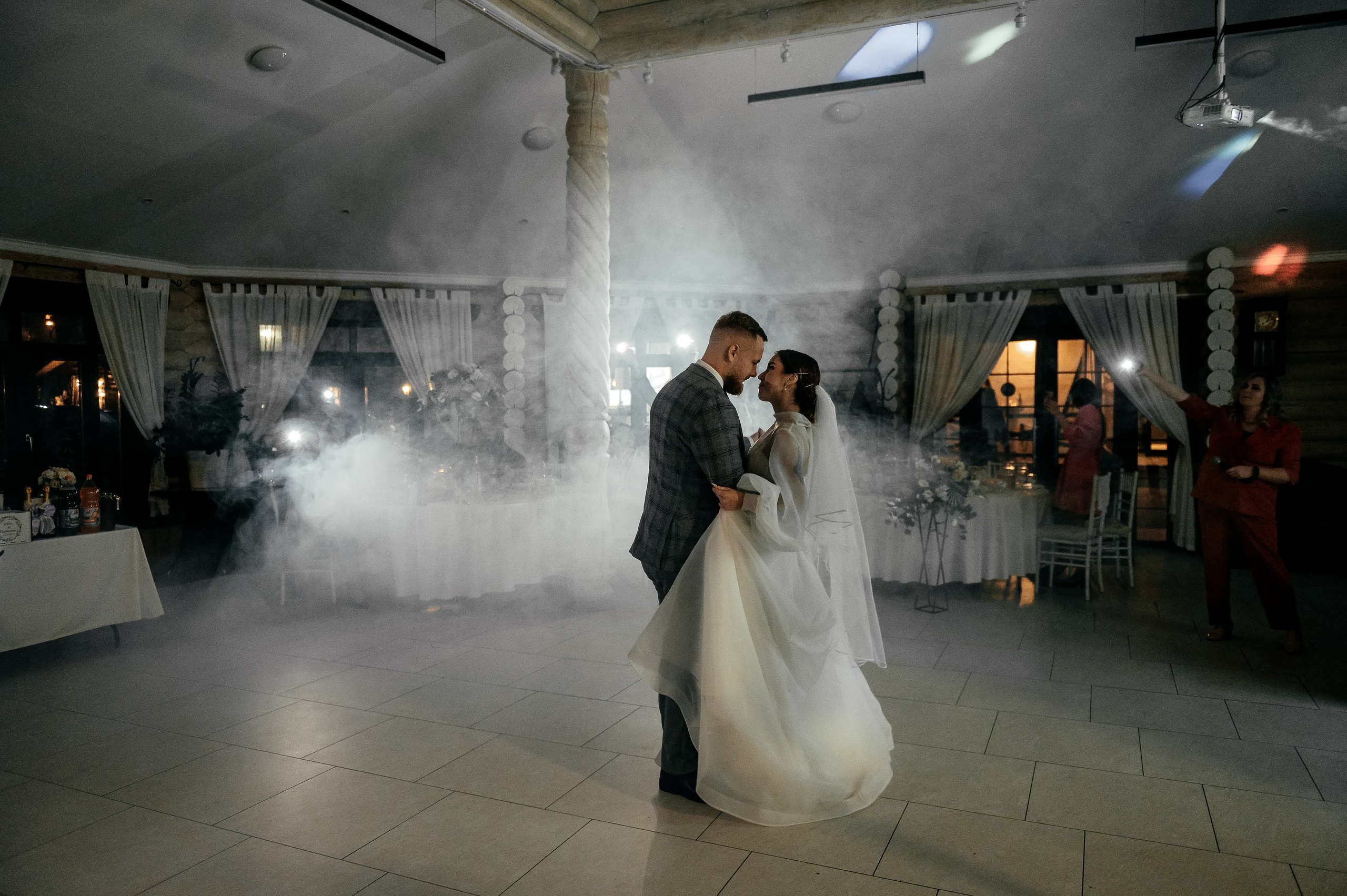 Дождик свадьбе не помеха! Гребнево, Барин. Свадебный и семейный фотограф Виктория Носачёва. Щелково, Москва и МО