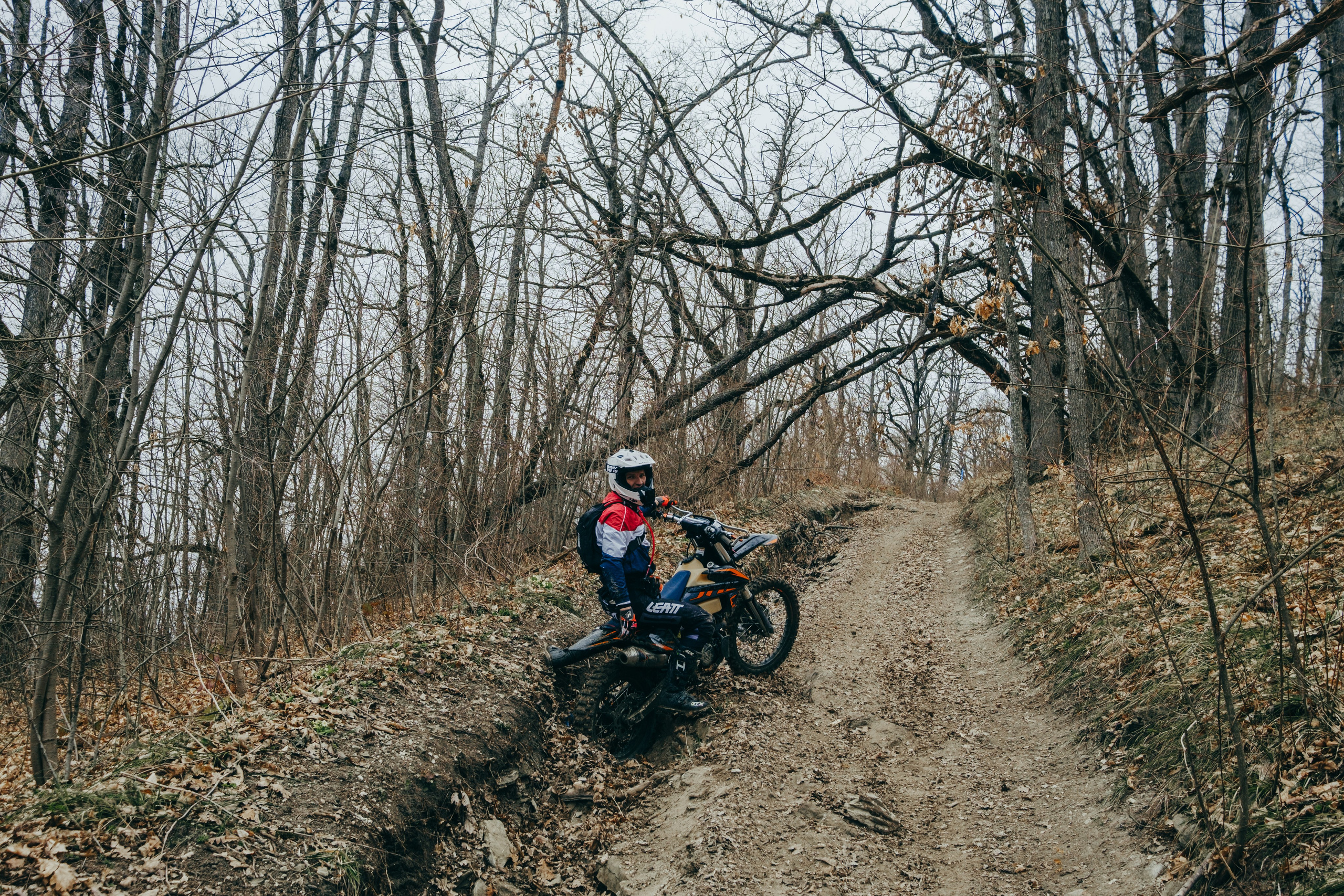 Съемка для Sharmax Moto в Горячем Ключе. Свадебный фотограф Денис Ожигин в Краснодаре и крае. Эмоциональная и стильная съемка вашего дня