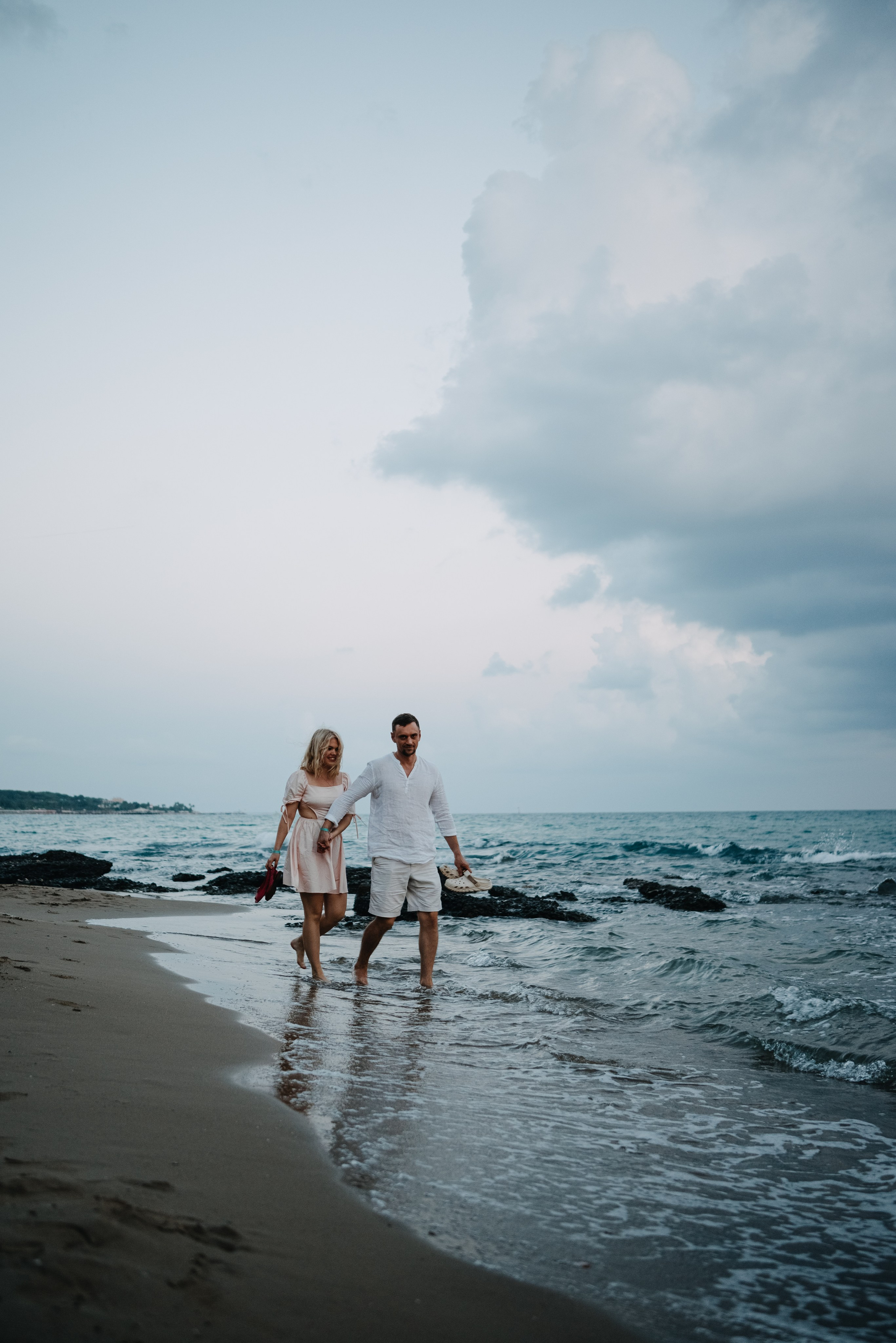 Съемка пары на море. Портретный и свадебный фотограф в Тбилиси • xeniqo