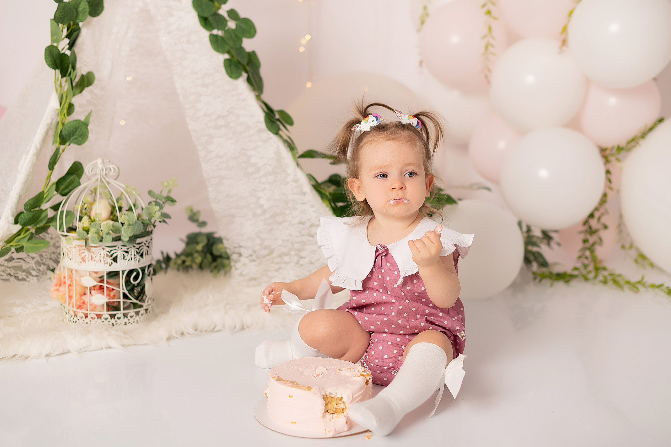 Юле 1 годик. Детский и семейный фотограф в Красноярске. Фотосессии новорожденных малышей до 1 месяца