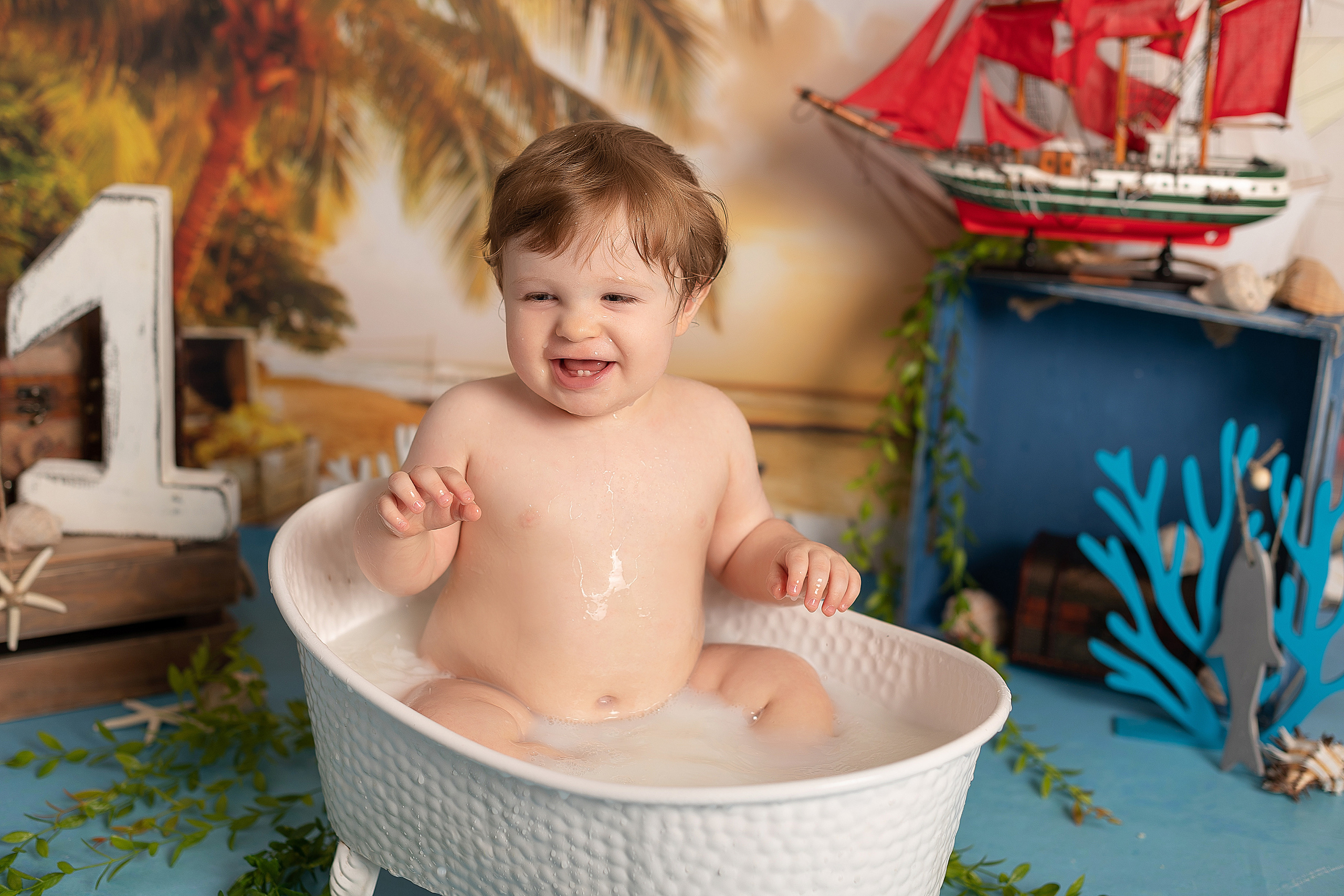 Сашенька, 1 годик. Детский и семейный фотограф в Красноярске. Фотосессии новорожденных малышей до 1 месяца