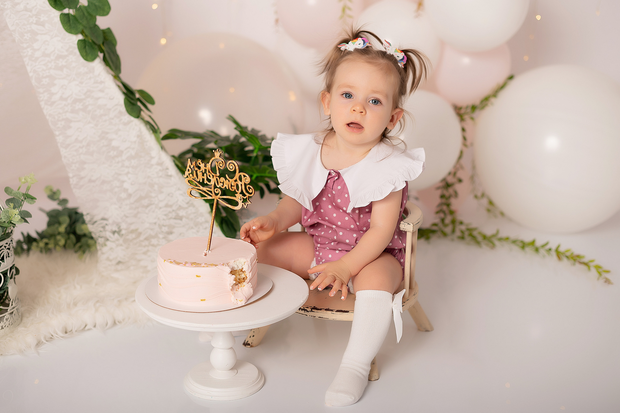 Юле 1 годик. Детский и семейный фотограф в Красноярске. Фотосессии новорожденных малышей до 1 месяца