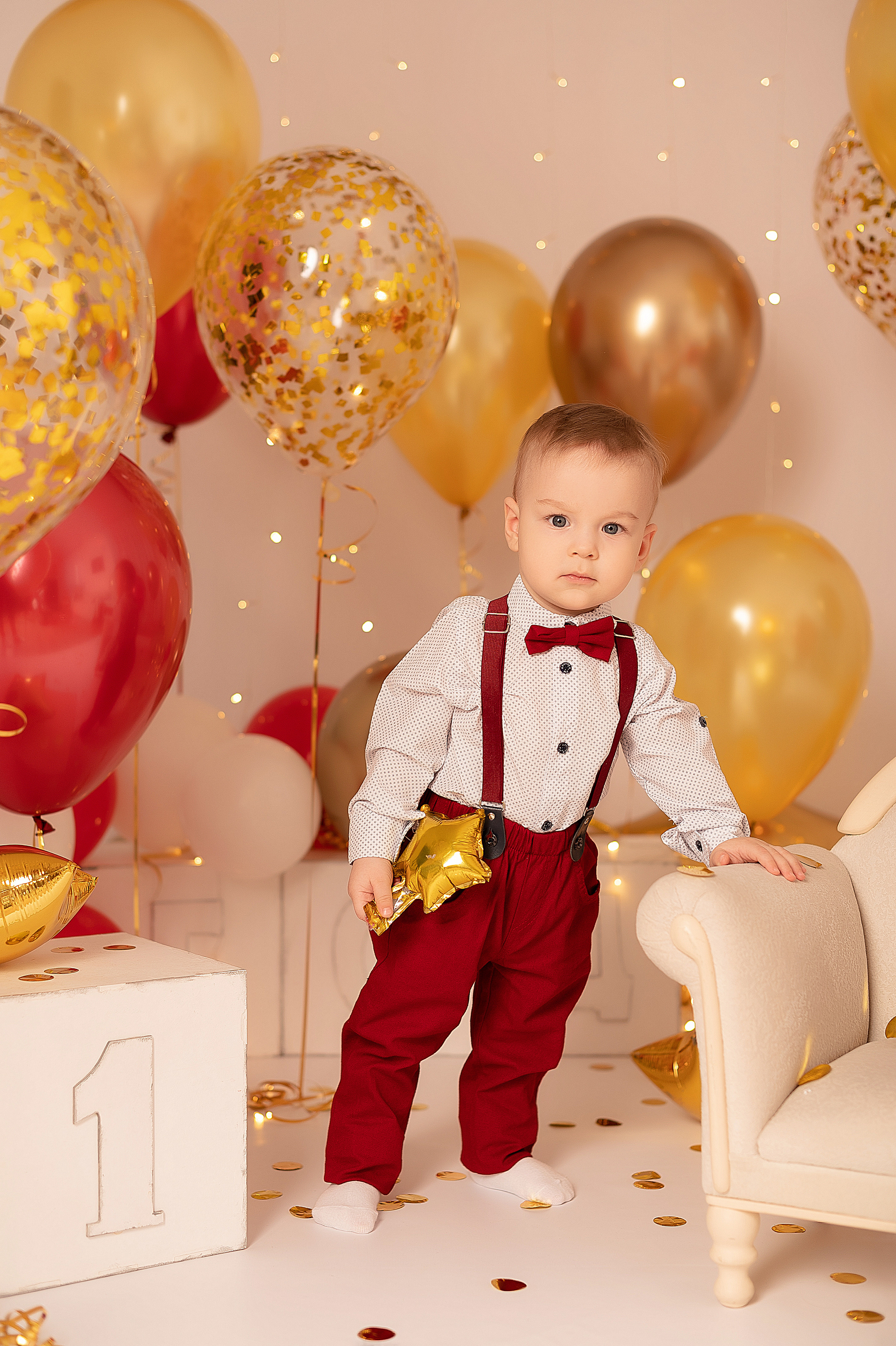 Тимофей, 1 годик. Детский и семейный фотограф в Красноярске. Фотосессии новорожденных малышей до 1 месяца