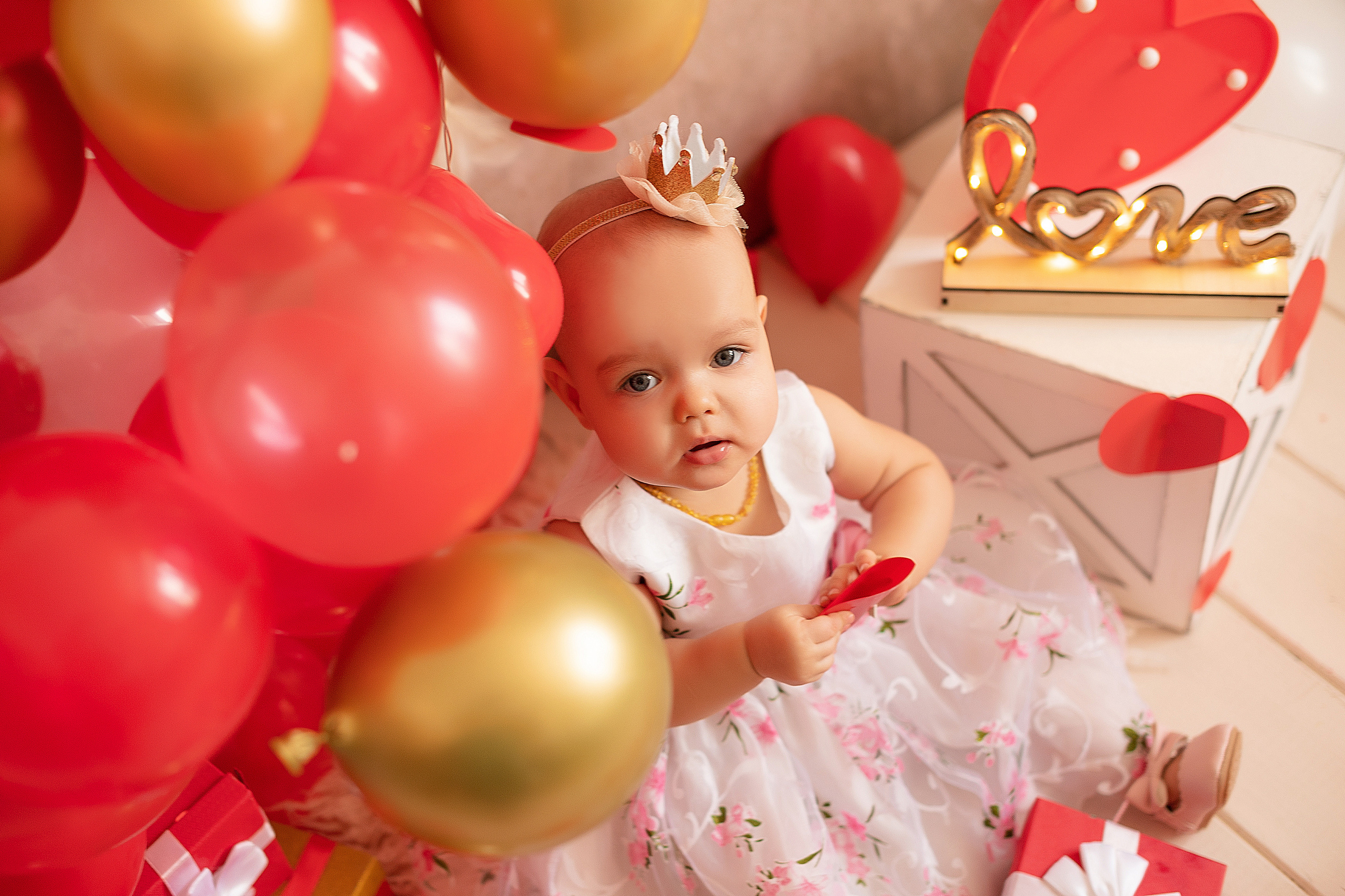 Алиса, 1 годик. Детский и семейный фотограф в Красноярске. Фотосессии новорожденных малышей до 1 месяца