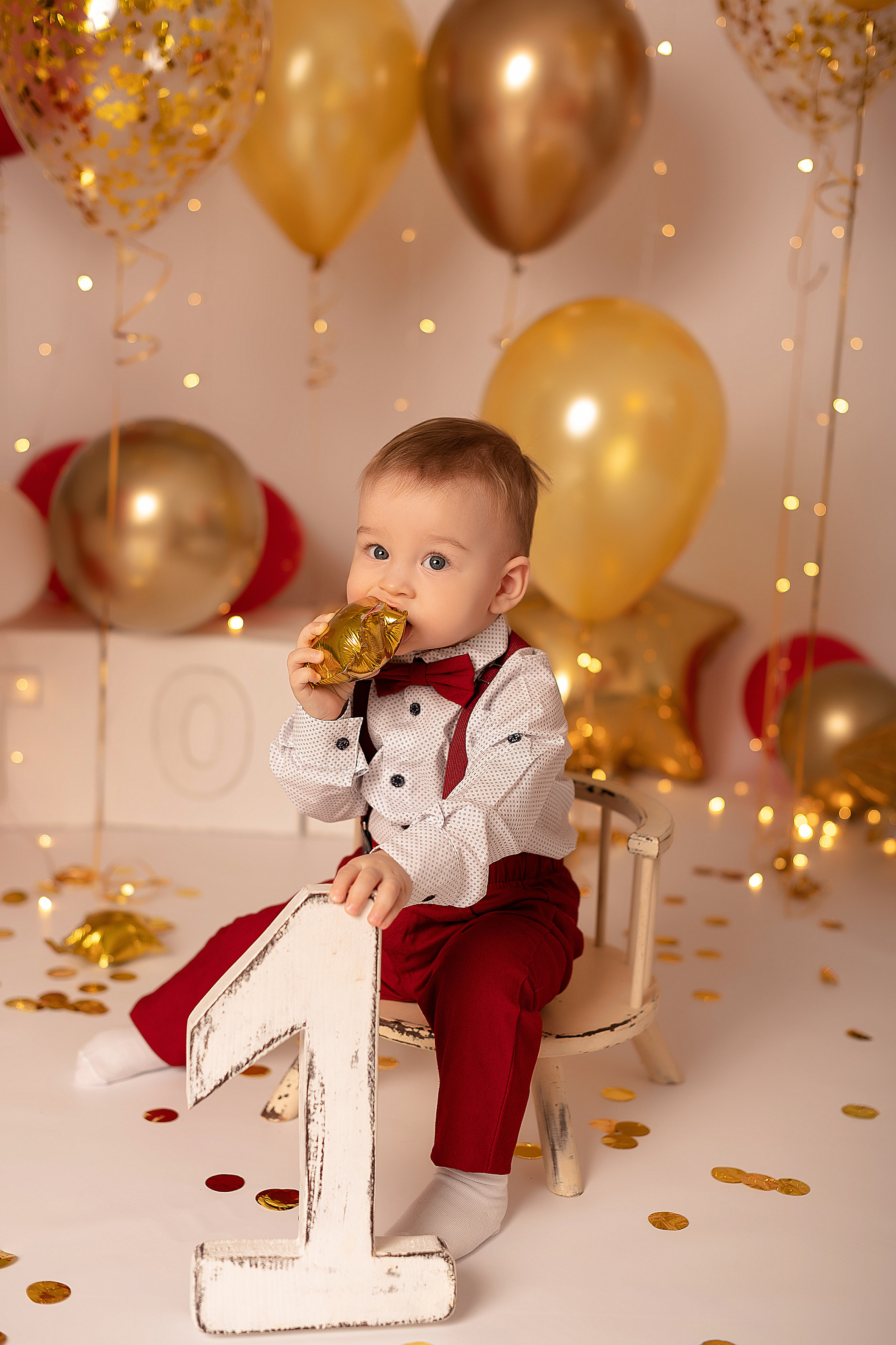 Тимофей, 1 годик. Детский и семейный фотограф в Красноярске. Фотосессии новорожденных малышей до 1 месяца