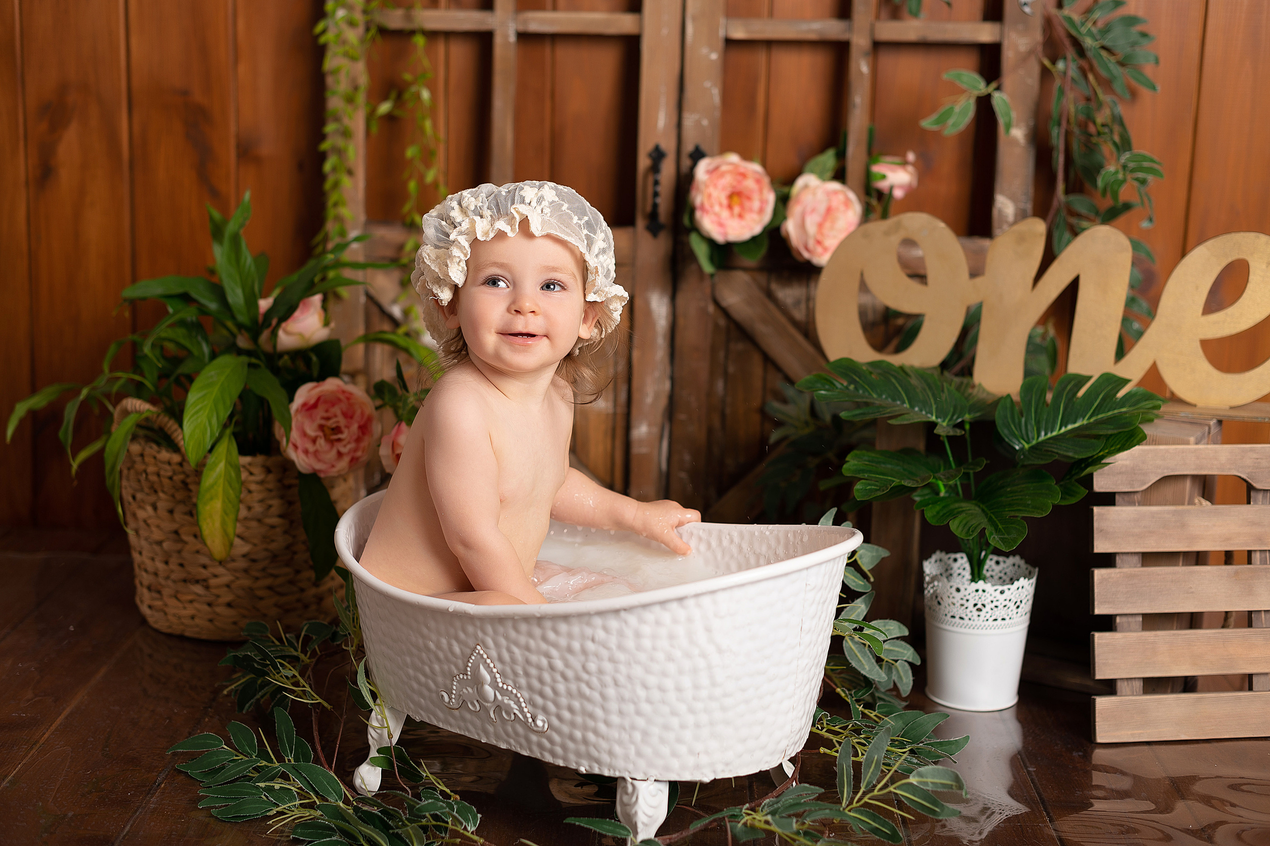 Юле 1 годик. Детский и семейный фотограф в Красноярске. Фотосессии новорожденных малышей до 1 месяца