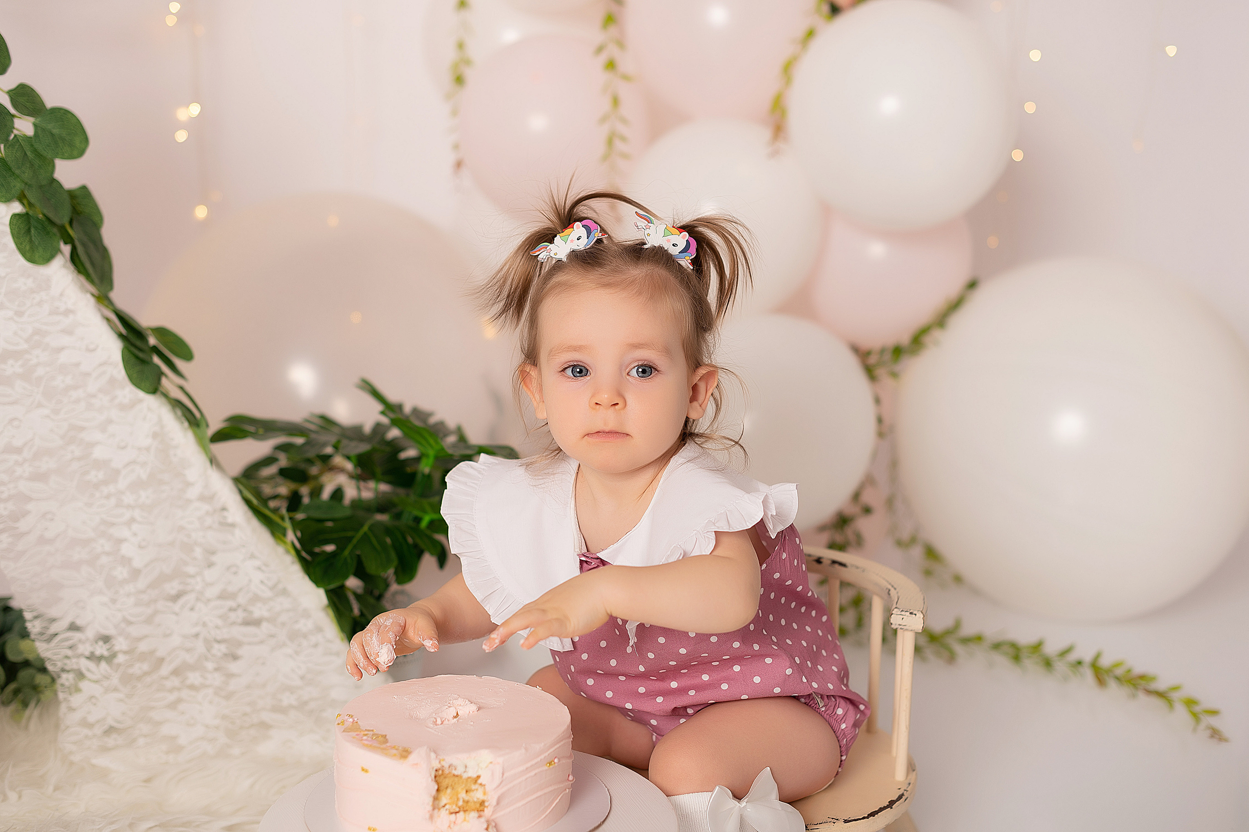 Юле 1 годик. Детский и семейный фотограф в Красноярске. Фотосессии новорожденных малышей до 1 месяца