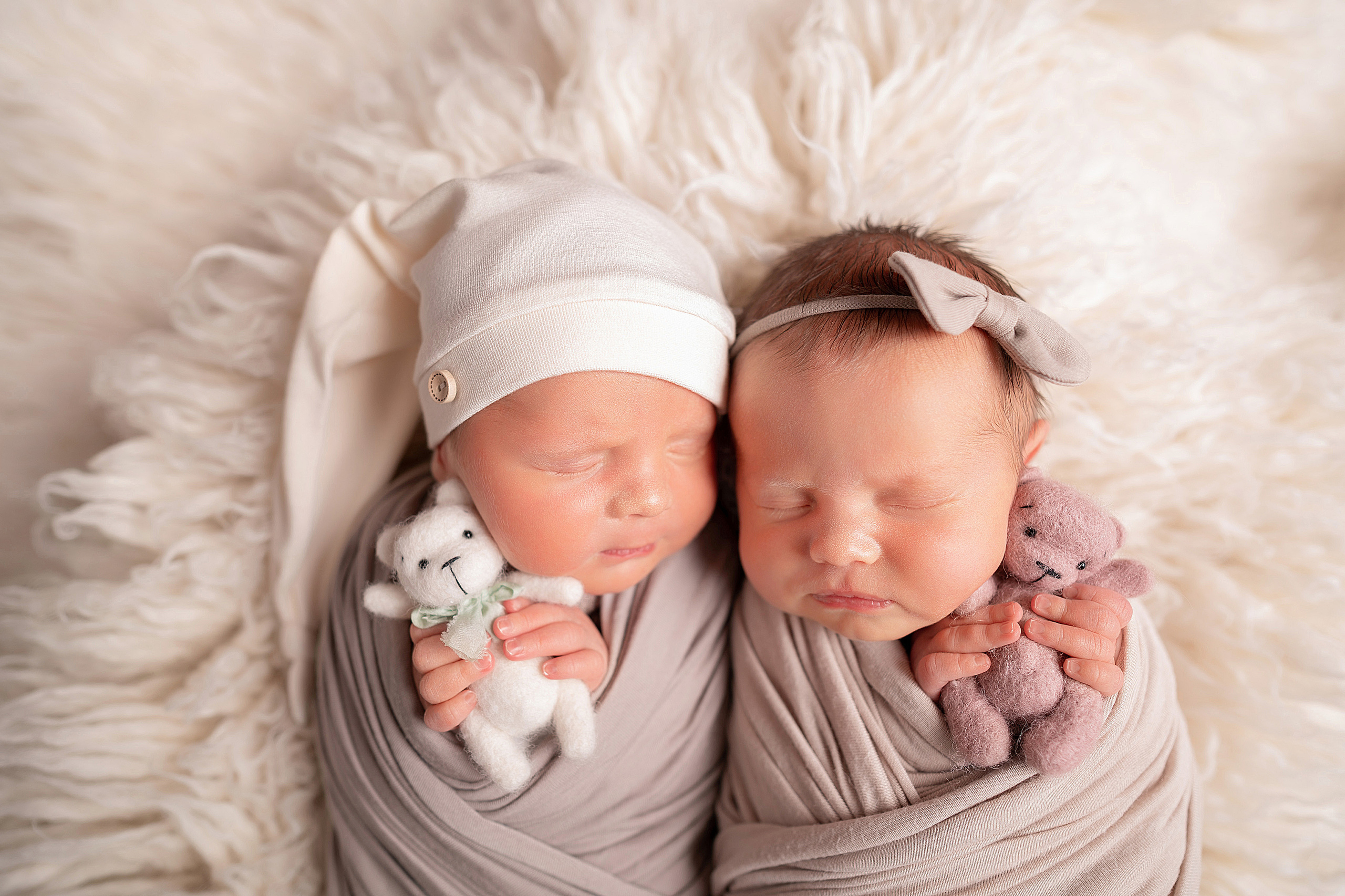 Павел и Симона. Королевская двойня. Детский и семейный фотограф в Красноярске. Фотосессии новорожденных малышей до 1 месяца