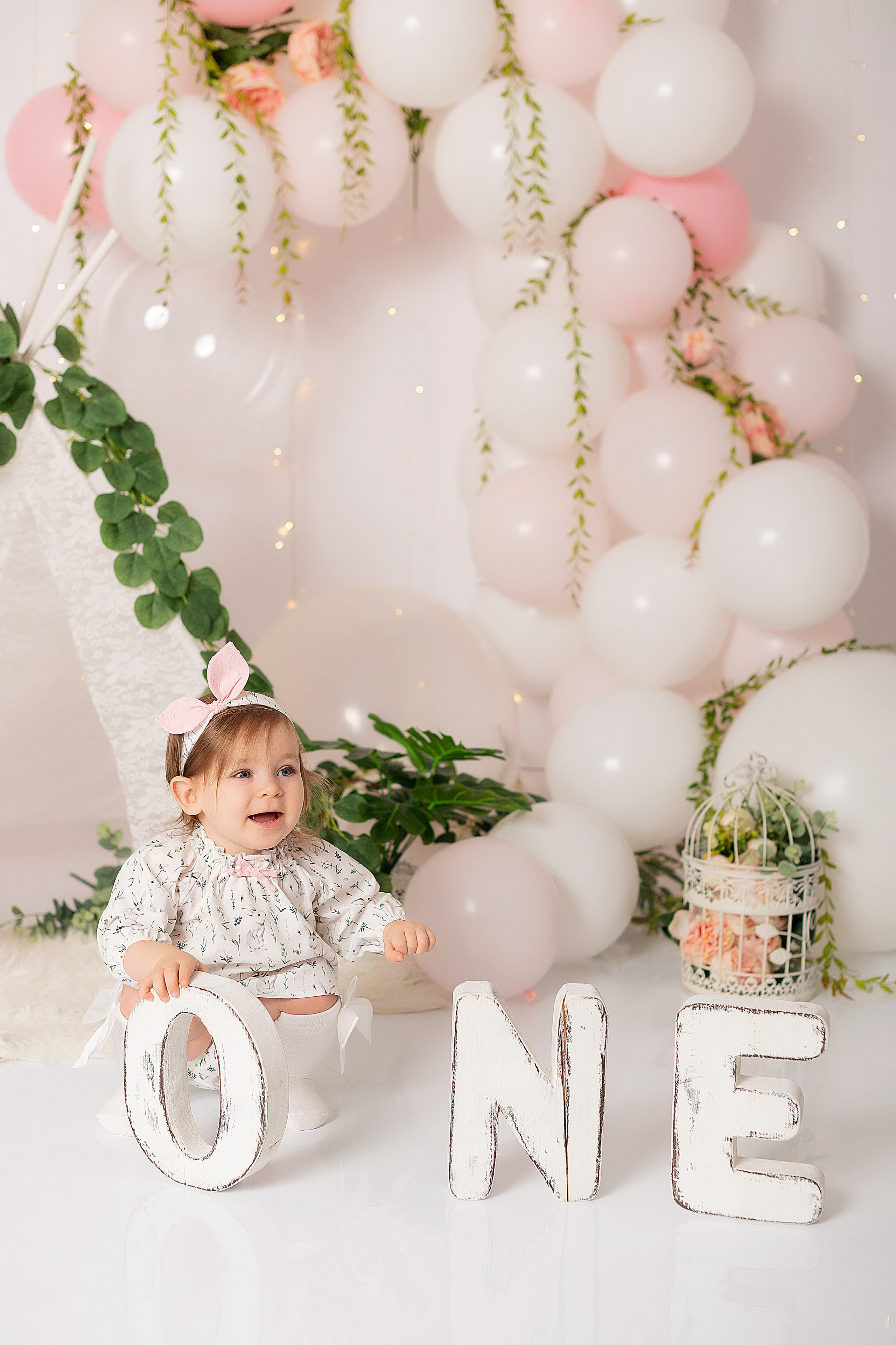 Юле 1 годик. Детский и семейный фотограф в Красноярске. Фотосессии новорожденных малышей до 1 месяца