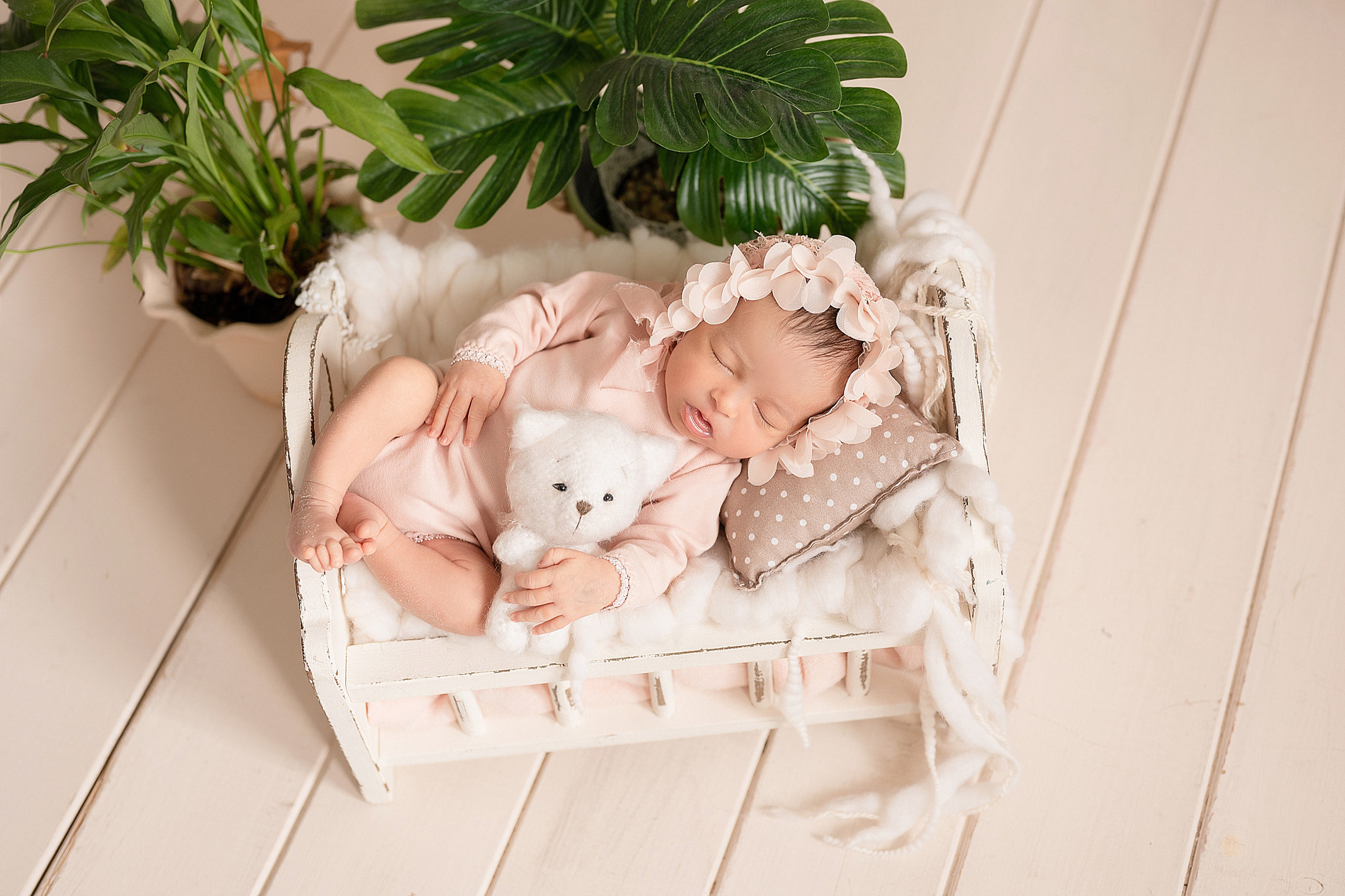 Айель. Детский и семейный фотограф в Красноярске. Фотосессии новорожденных малышей до 1 месяца