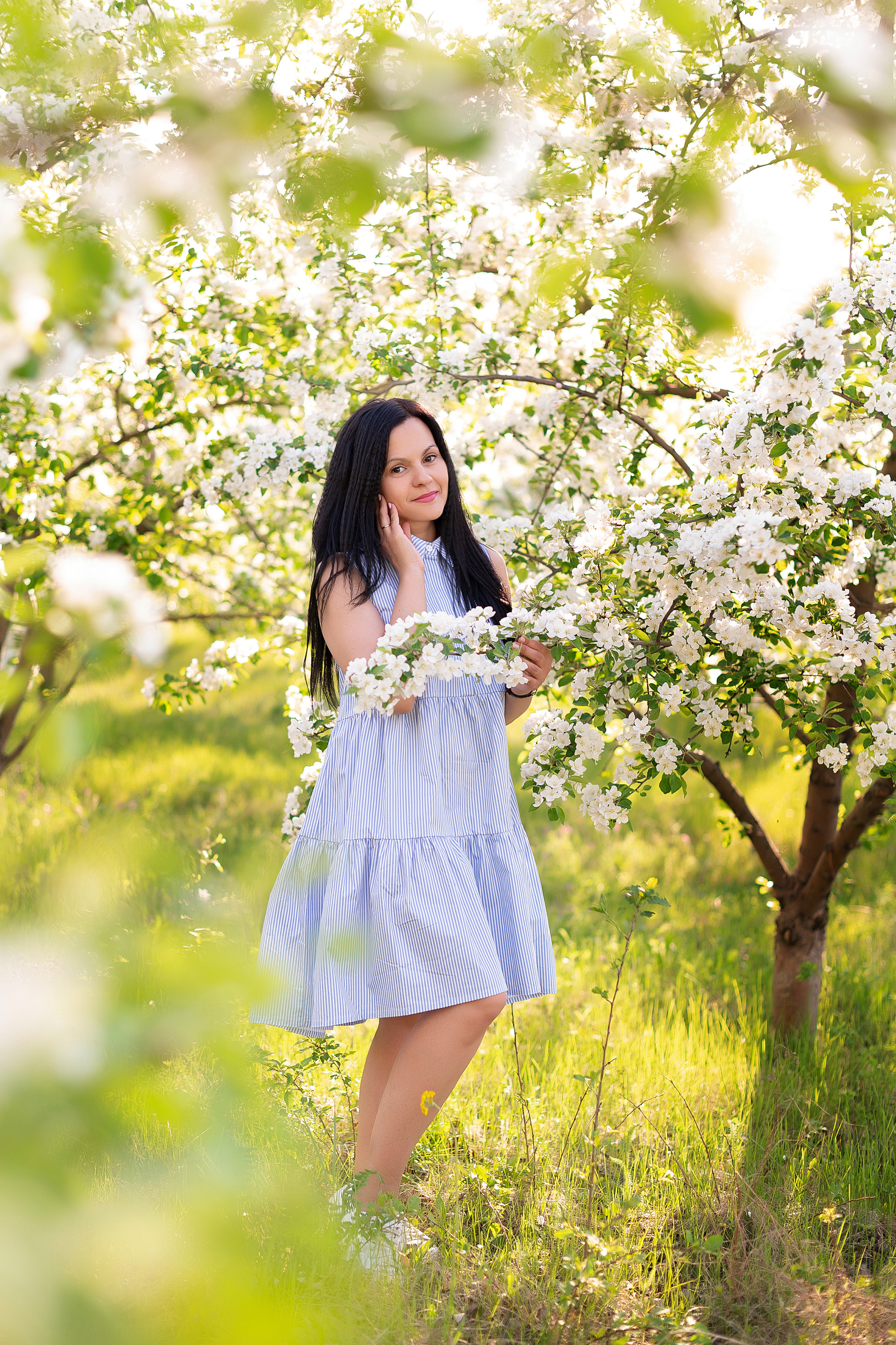 Фотосессии в цветении. Детский и семейный фотограф в Красноярске. Фотосессии новорожденных малышей до 1 месяца