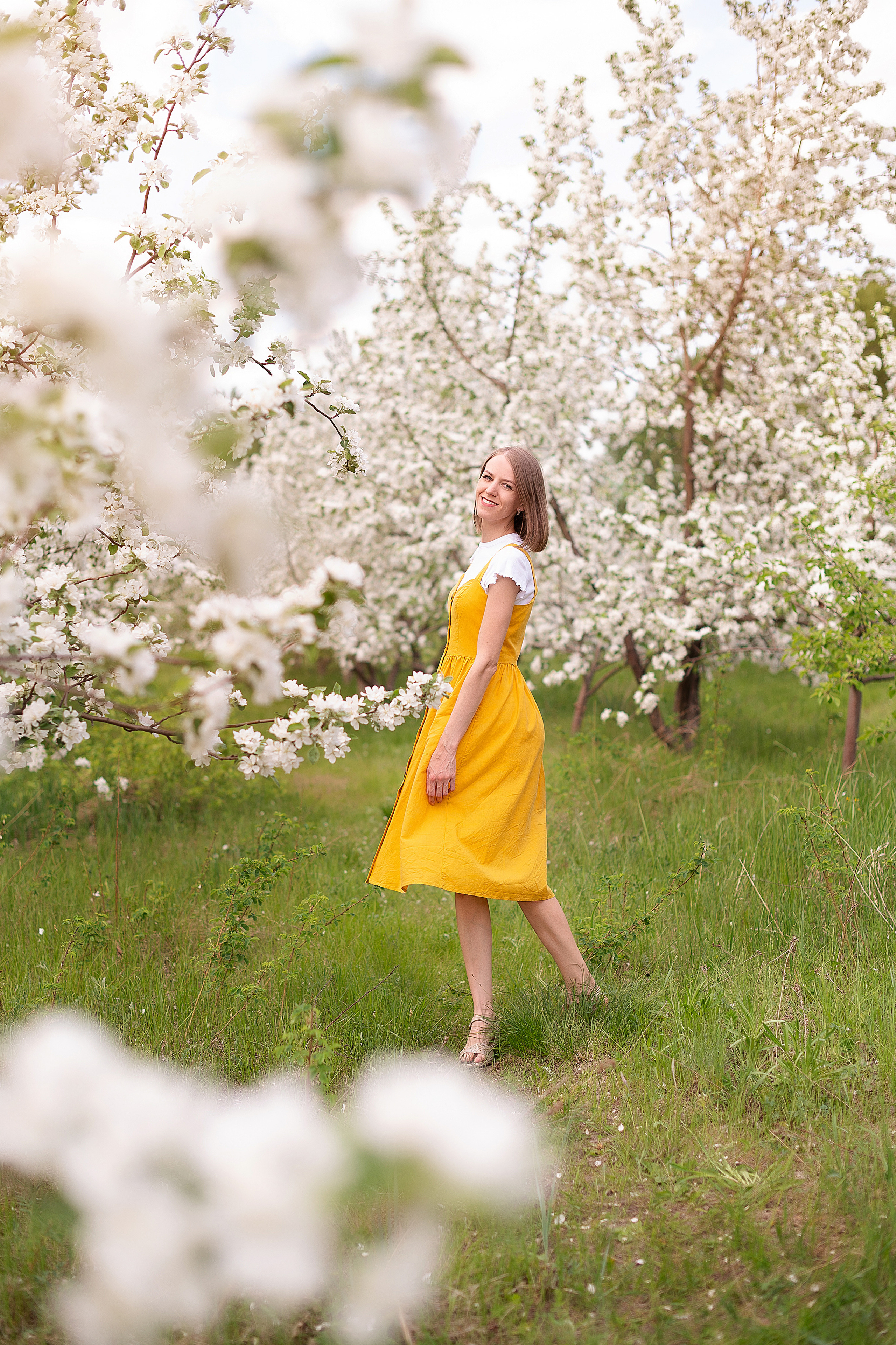 Фотосессии в цветении. Детский и семейный фотограф в Красноярске. Фотосессии новорожденных малышей до 1 месяца