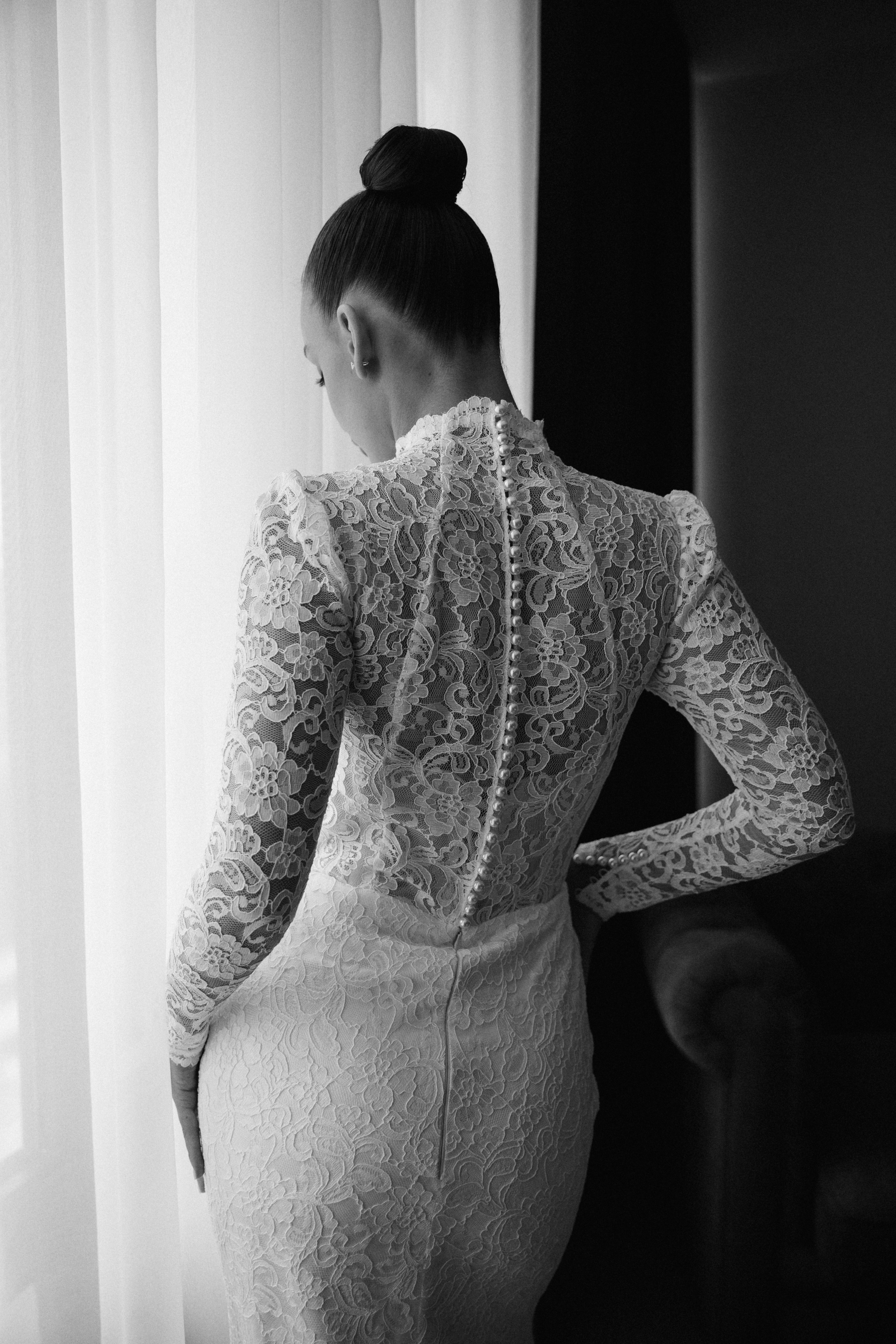 Свадебная фотосессия в гостинице «Владикавказ». Фотограф во Владикавказе Юрий Геворгизов