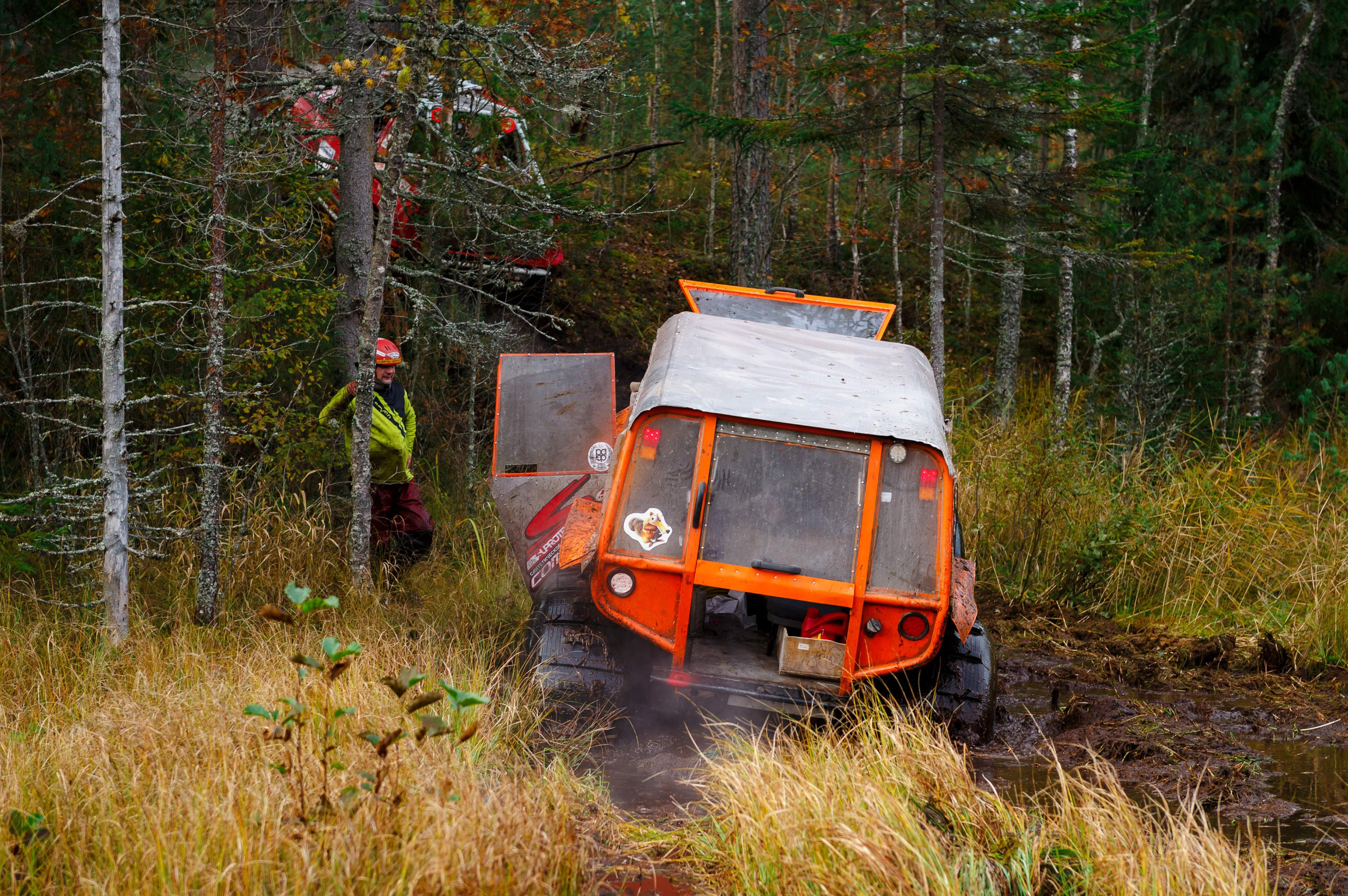 Кубок СПб по трофи-рейдам 04-06.10.2024 — день 1. Фотограф Алексей Алексеев