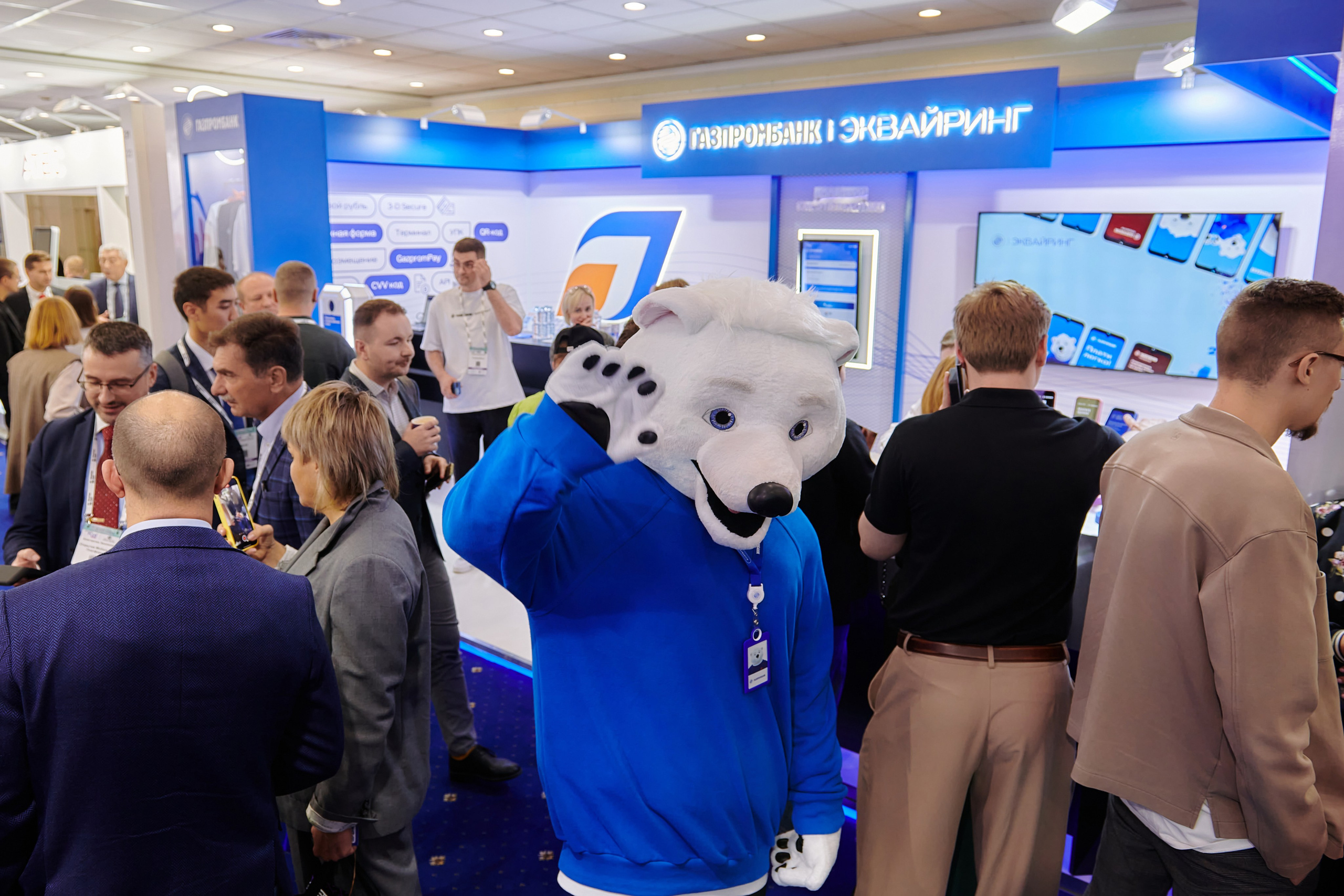 Выставки. Solofilms