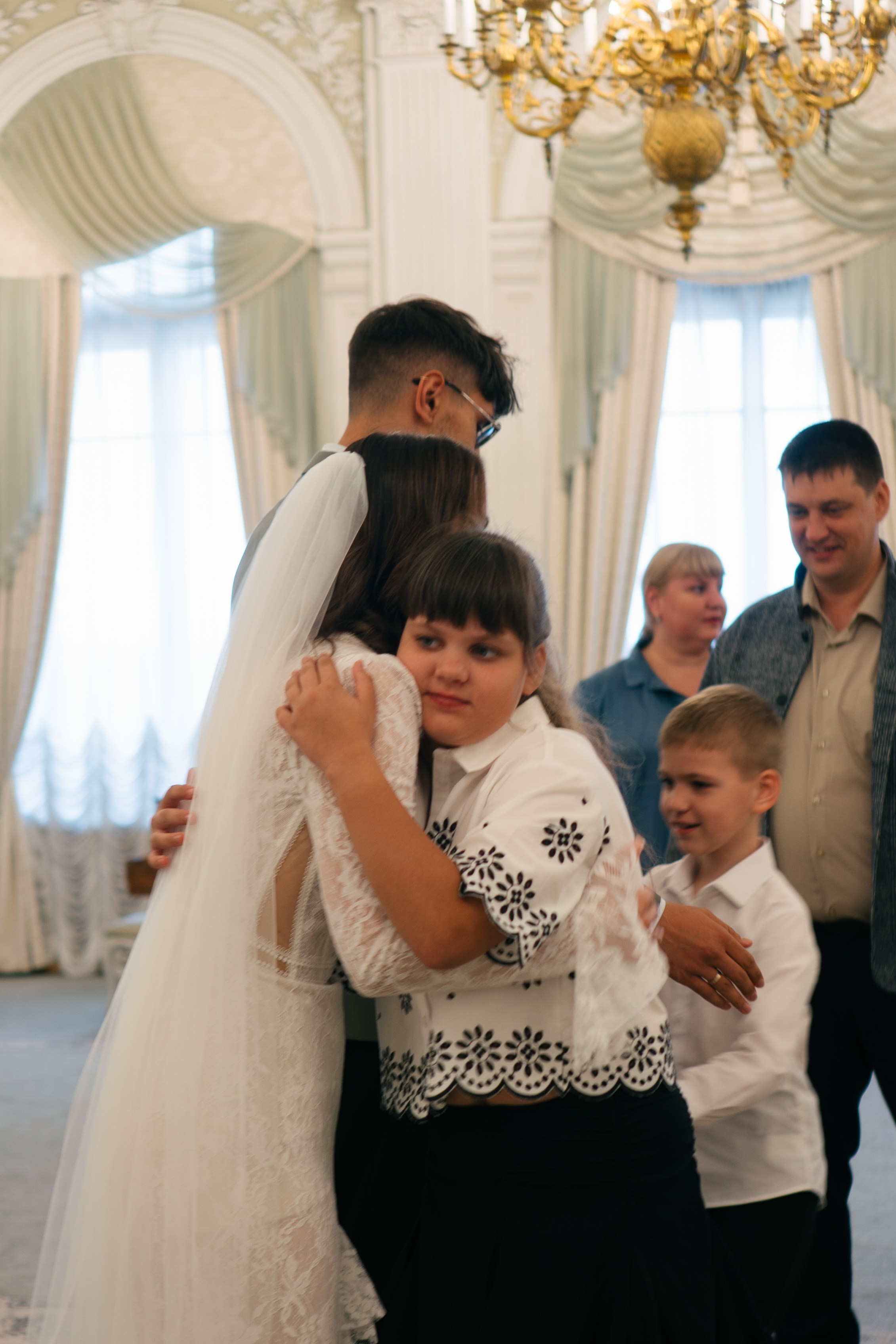 СЪЁМКИ В ПЕРВОМ ДВОРЦЕ ПРОГУЛКА И СТУДИЯ. Профессиональный фотограф, Санкт-Петербург — Виктория Богомолова