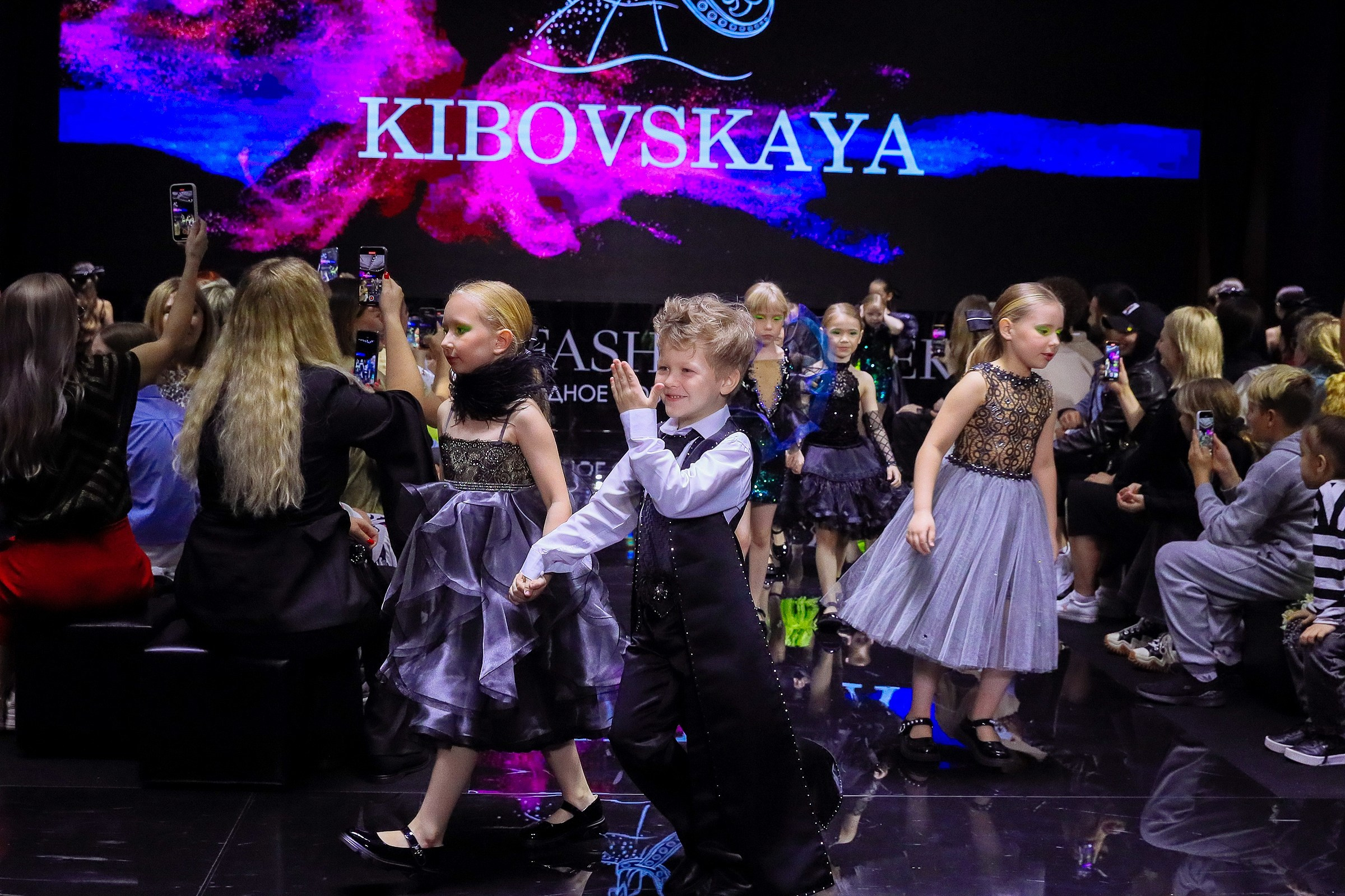 Sochi Fashion Week май 2024. Professional photographer in Sochi Victoria Joy. Teaching Photography