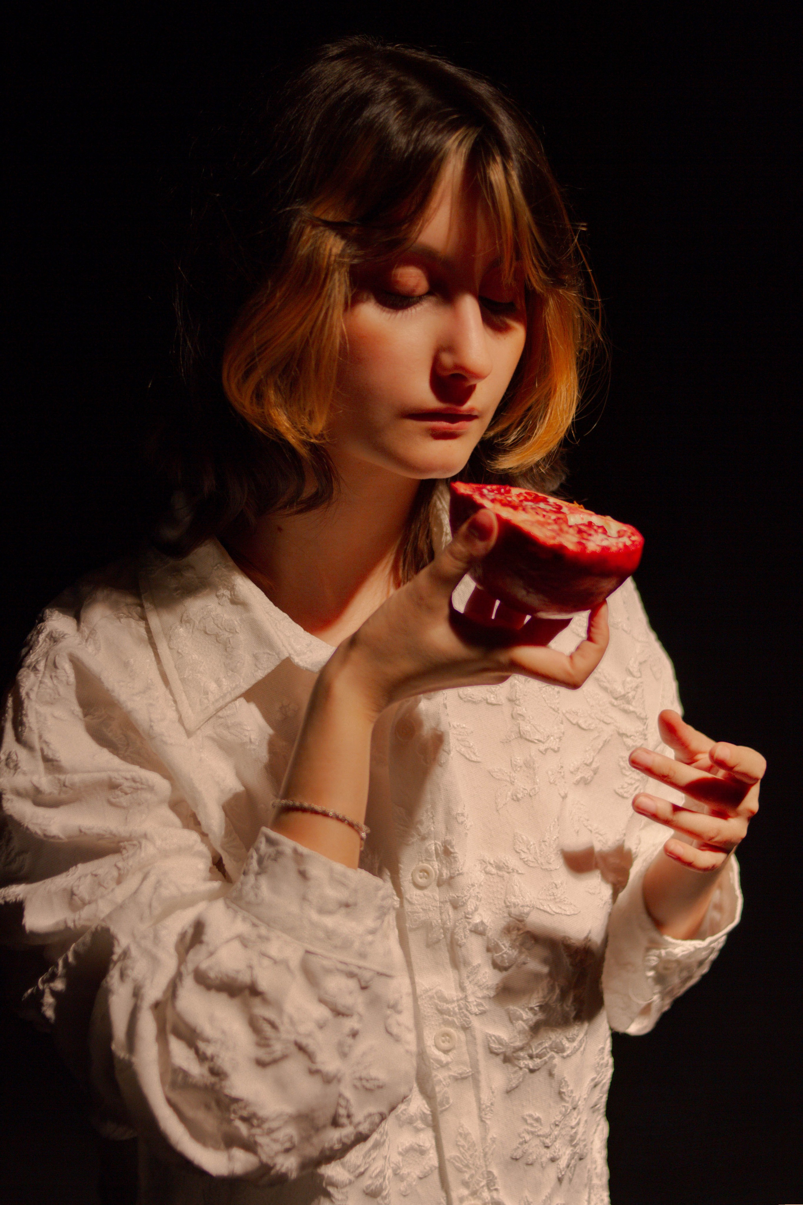 Гранат и жемчуг. Создадим шедевр? Виталина и её фотоискусство