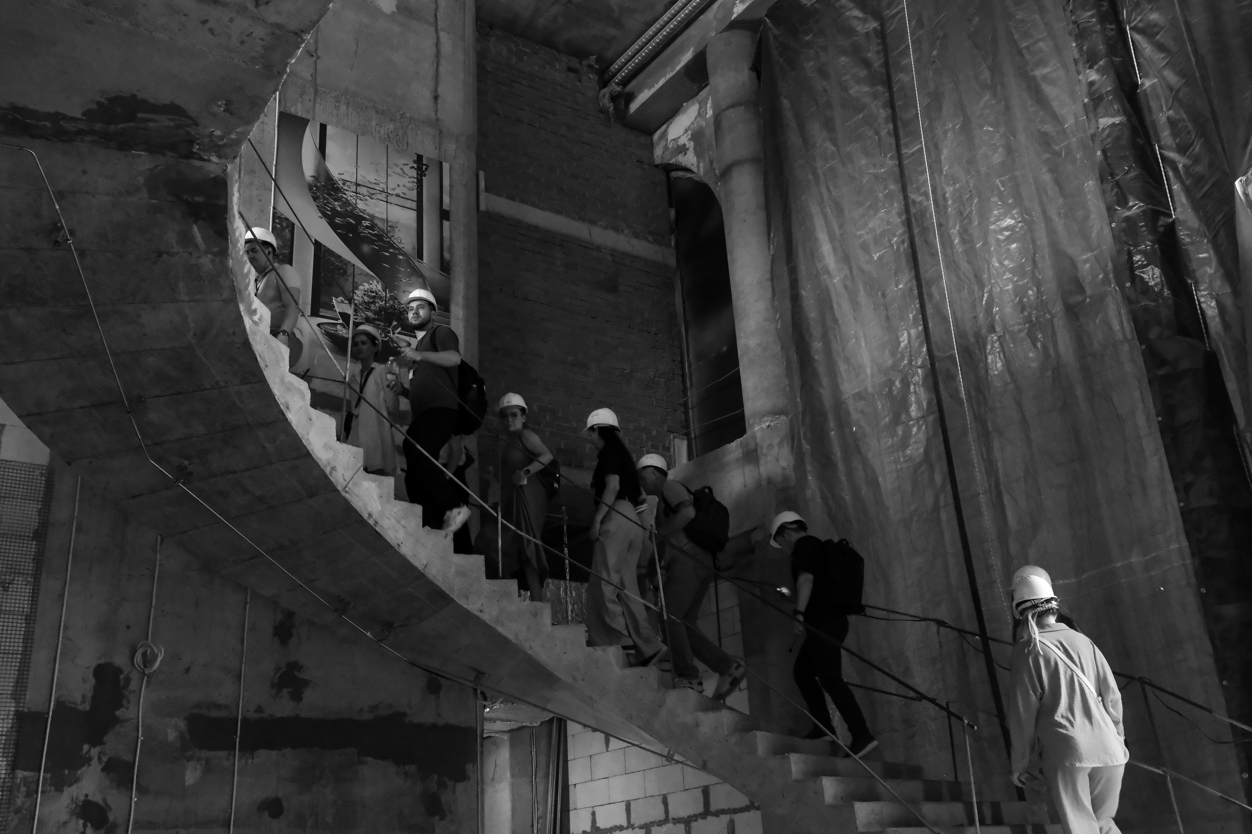 Прогулки с архитектором х Чайка Лаб | 2025. Михаил Мулач | Архитектурный фотограф