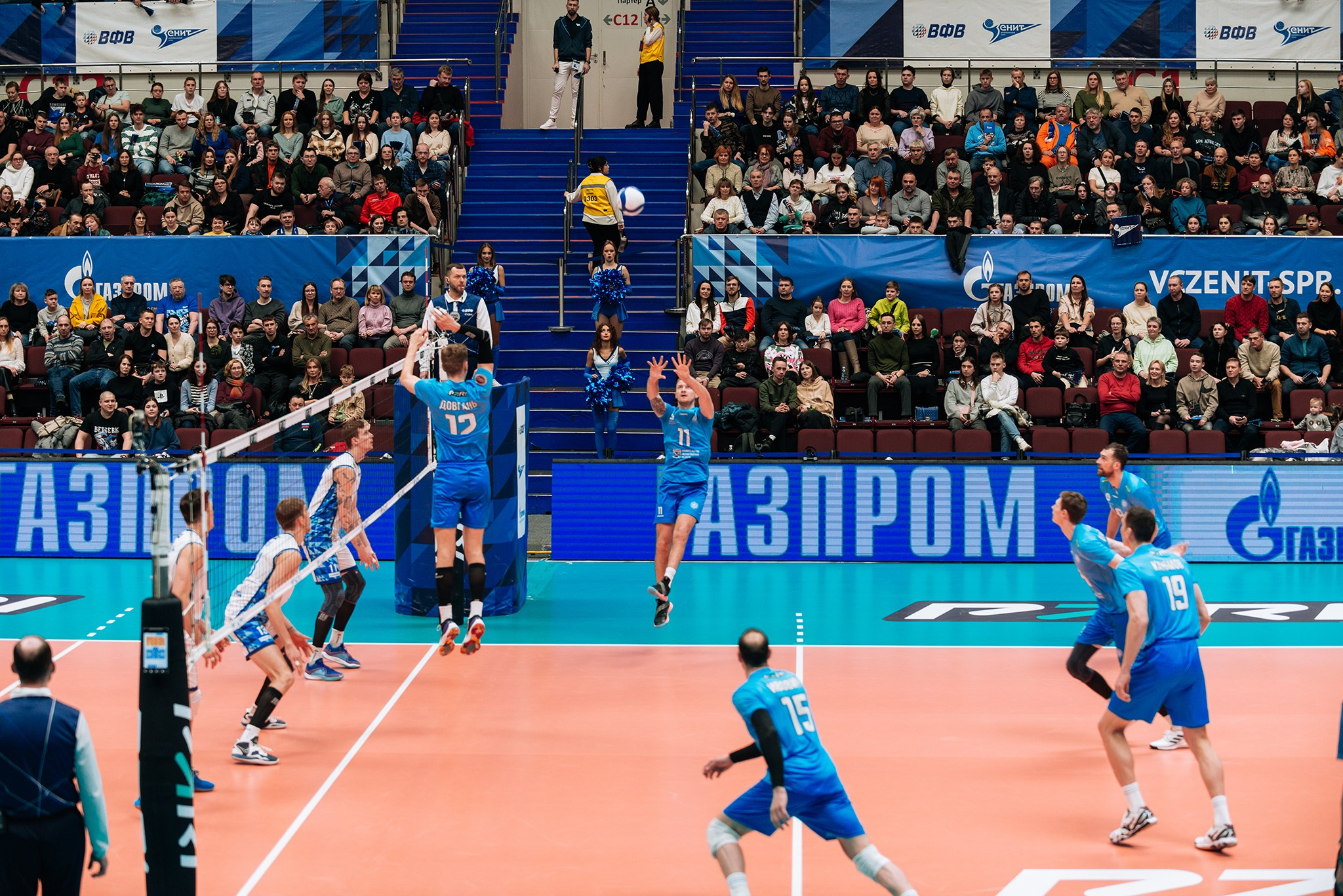 Зенит — Динамо-ЛО. Чемпионат России по волейболу. Февраль 24. Репортажный фотограф в Санкт-Петербурге Анастасия Клёпова