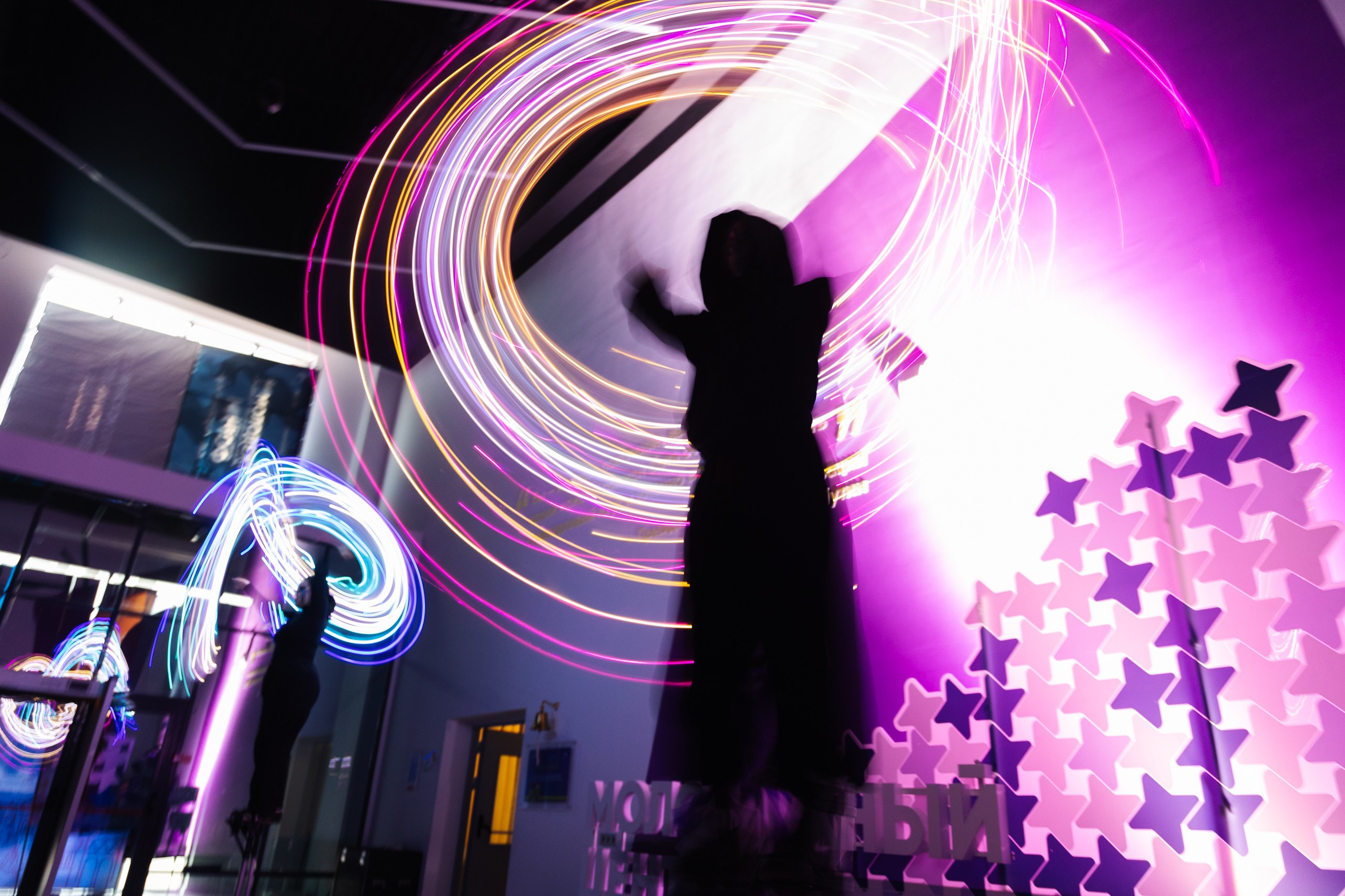 Уличный театр «Чудо» — спектакль «Красиво». Flint — photographer