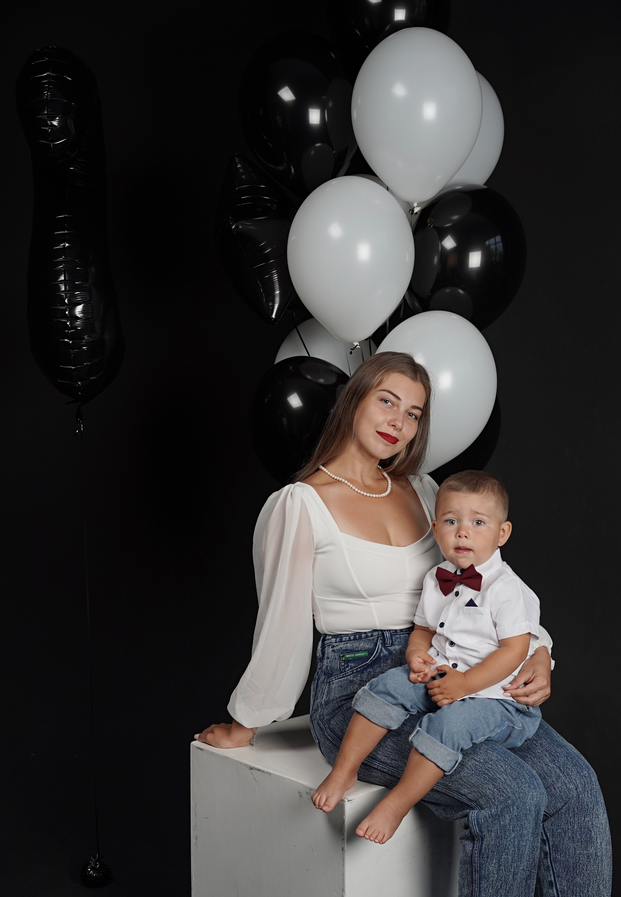 Лиза Максим. Студийный и портретный фотограф в САНКТ-ПЕТЕРБУРГЕИрина Махаон