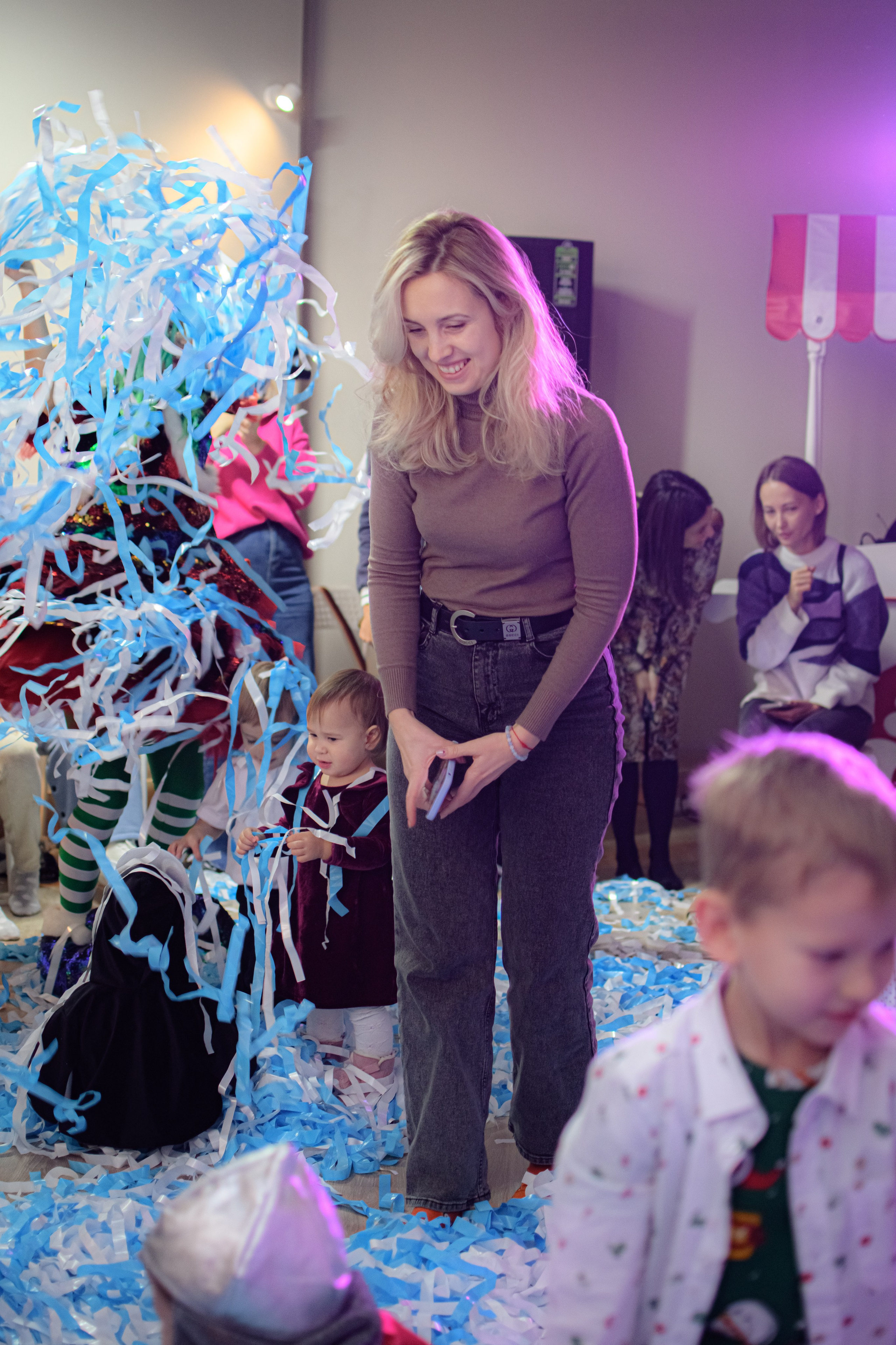 HAPPY NEW YEAR. Photokarish