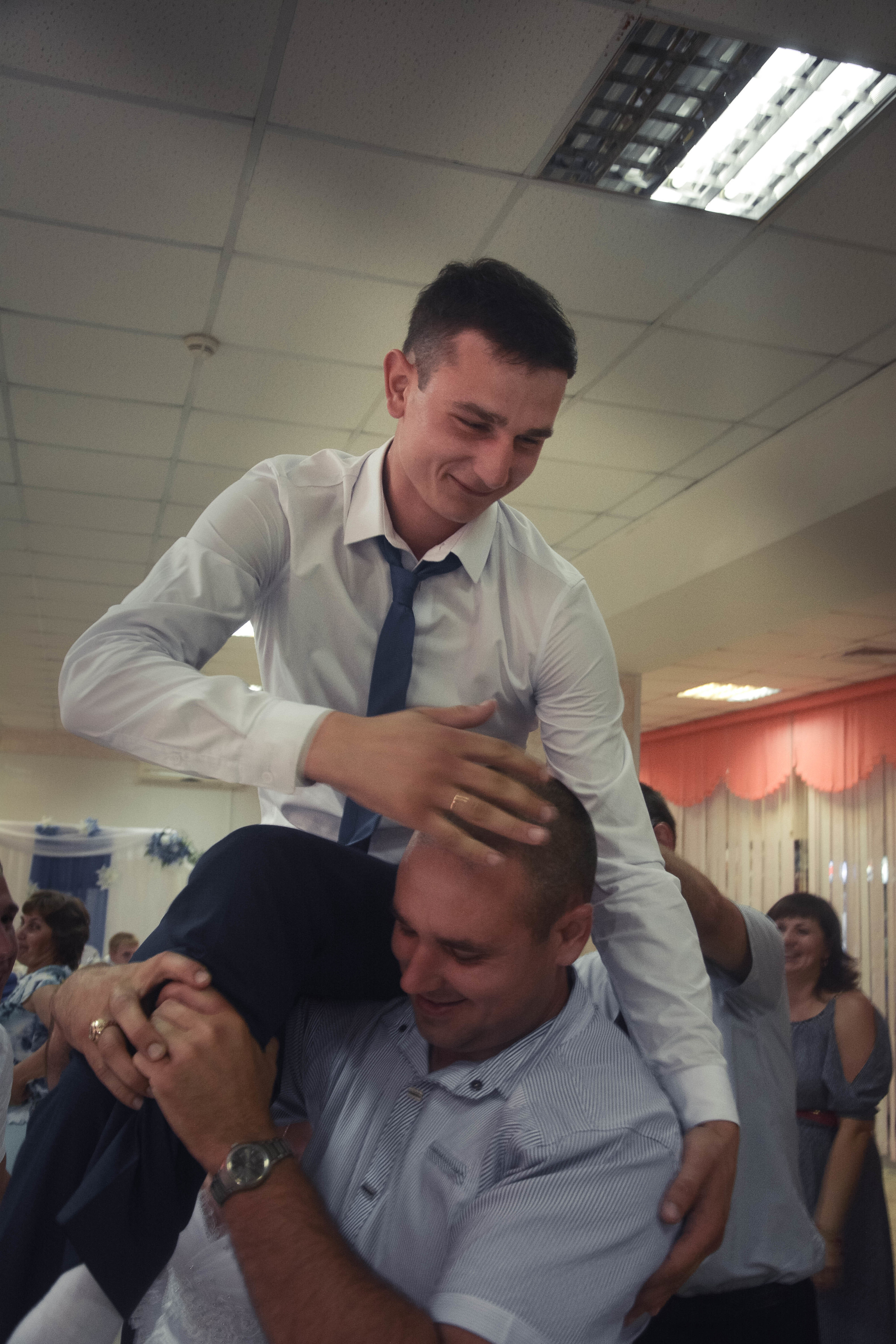 Свадьба Тимофея и Дарьи в пос. Краснобродский. Видео оператор и фотограф Владимир Анатольев с Кемеровской области